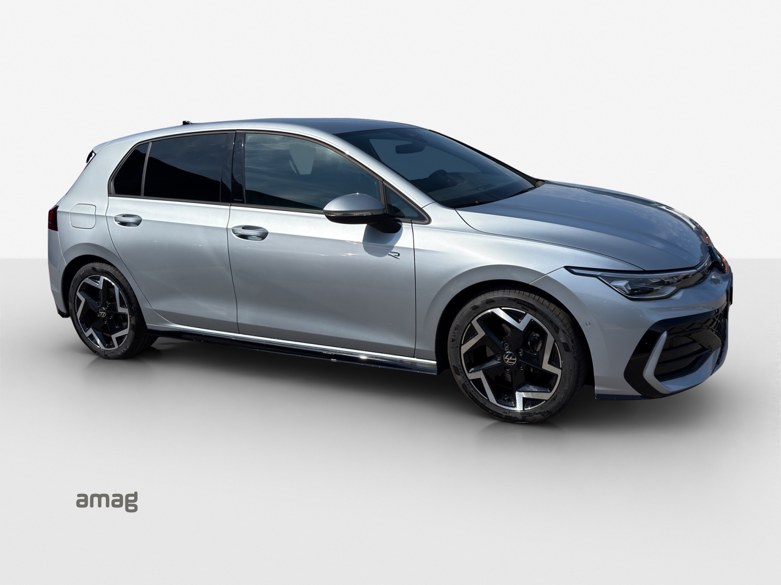 VW Golf 1.5 e TSI mHEV R-Line DSG-image-5