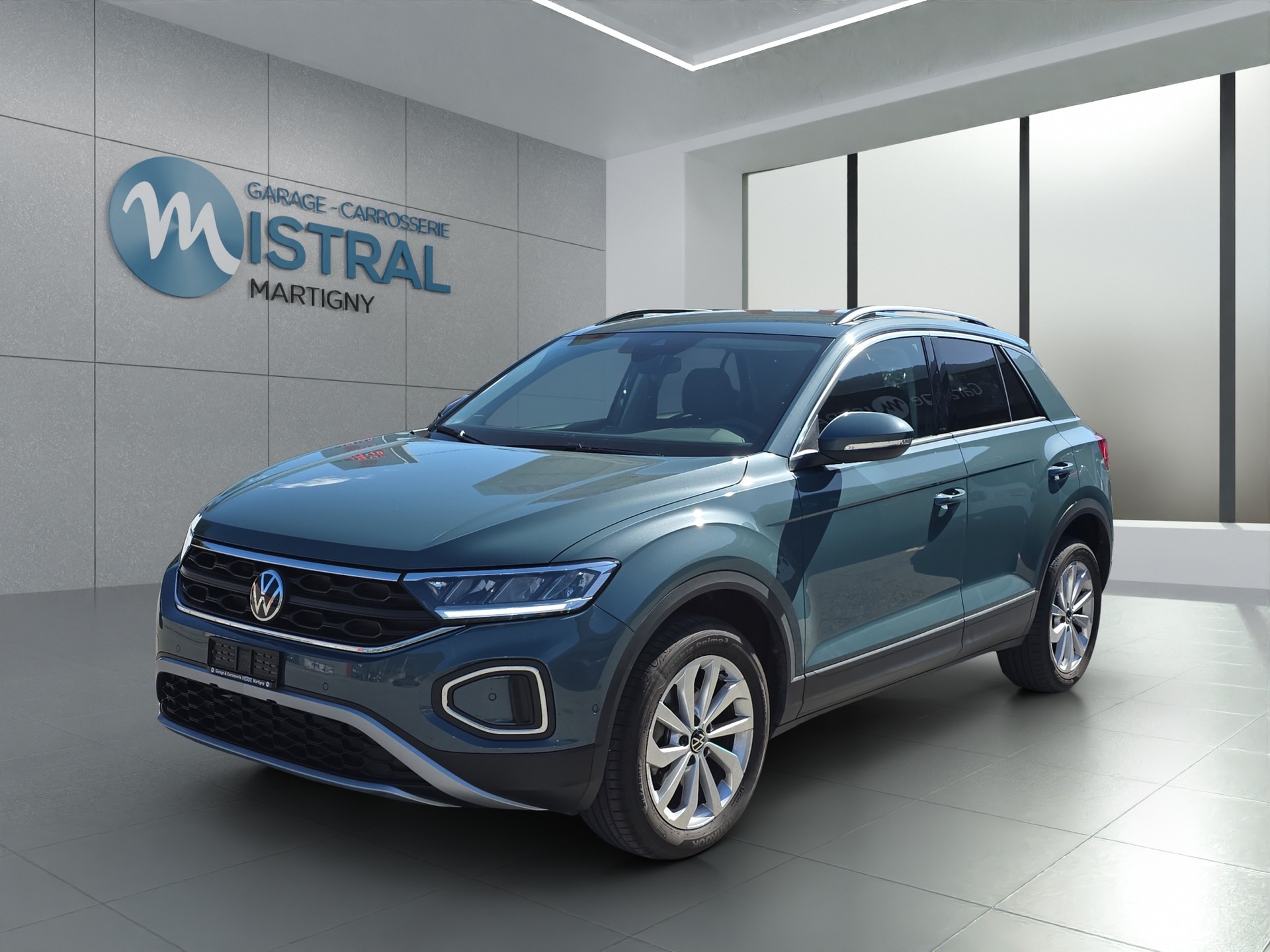 VW T-Roc 1.5 TSI Life United DSG-image-0