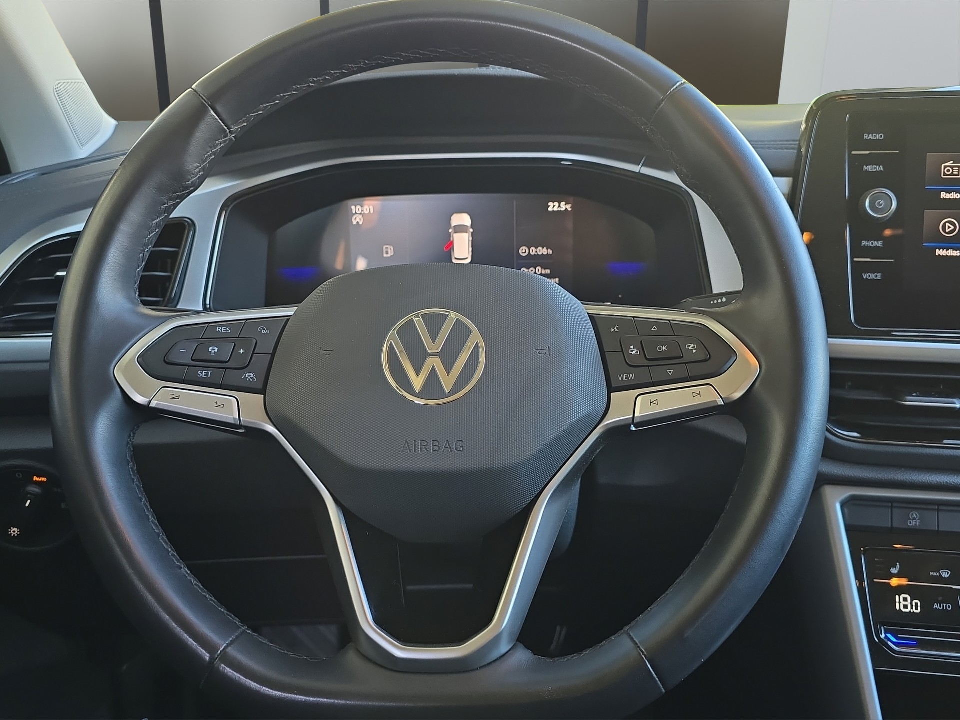 VW T-Roc 1.5 TSI Life United DSG-image-8