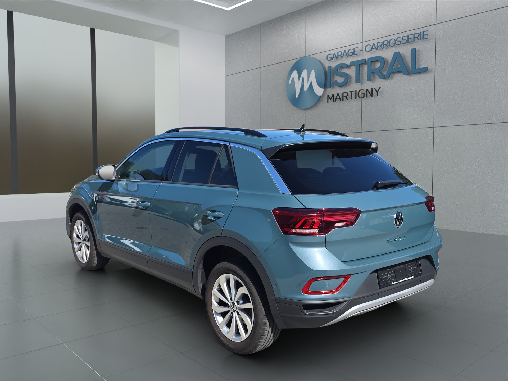 VW T-Roc 1.5 TSI Life United DSG-image-2