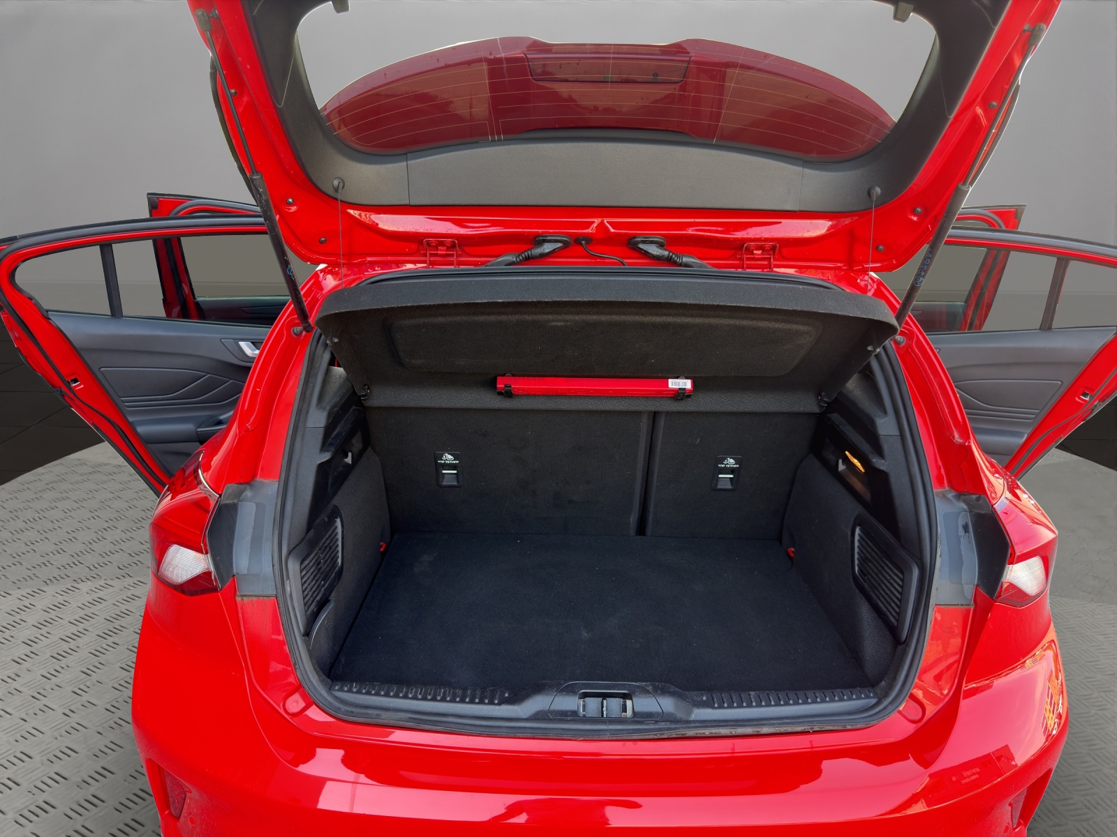 FORD Focus 1.5 SCTi ST-Line-image-18
