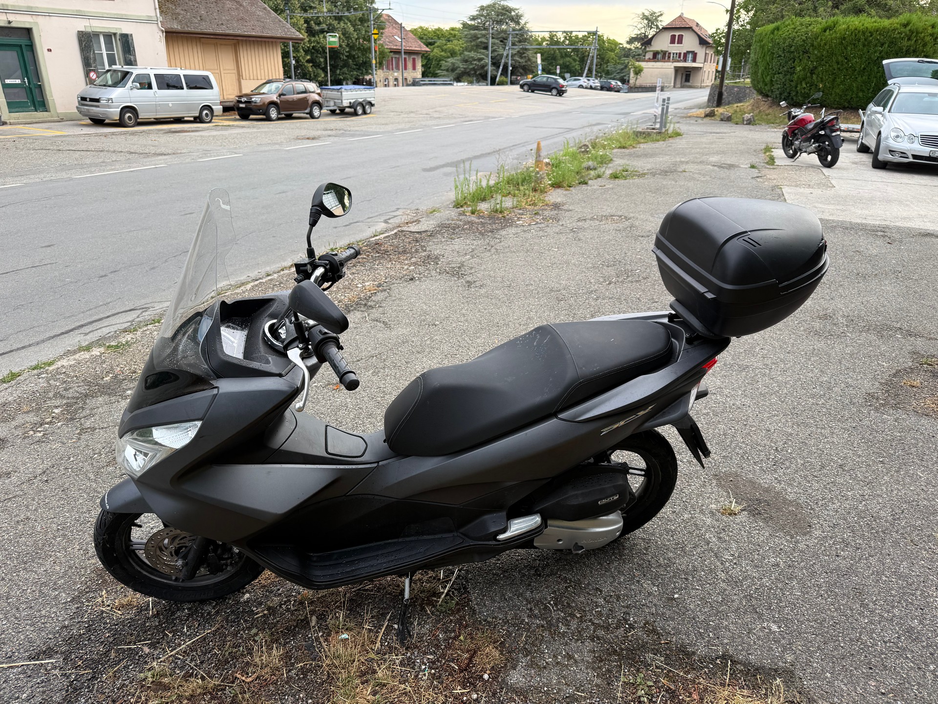 HONDA PCX 125 i-image-3