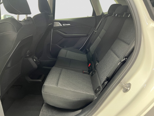 BMW 218d Active Tourer DKG-image-8