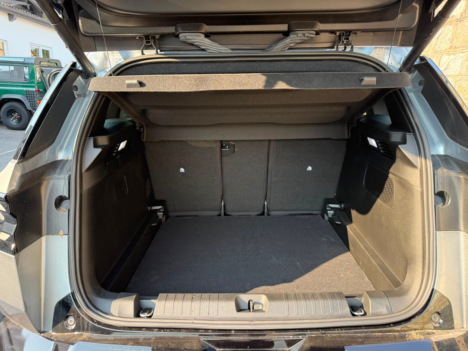 JEEP Compass 1.2 T e-Hybrid First Edition-image-7