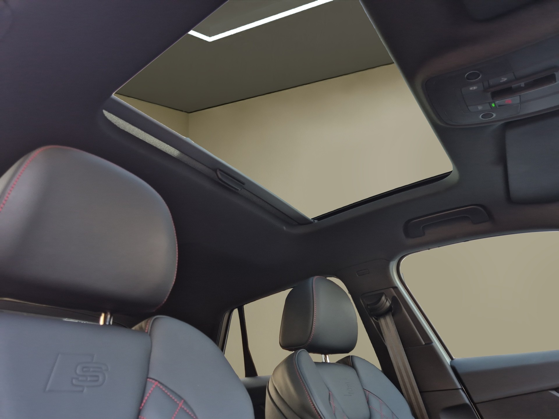 AUDI SQ2 TFSI quattro S-tronic-image-22
