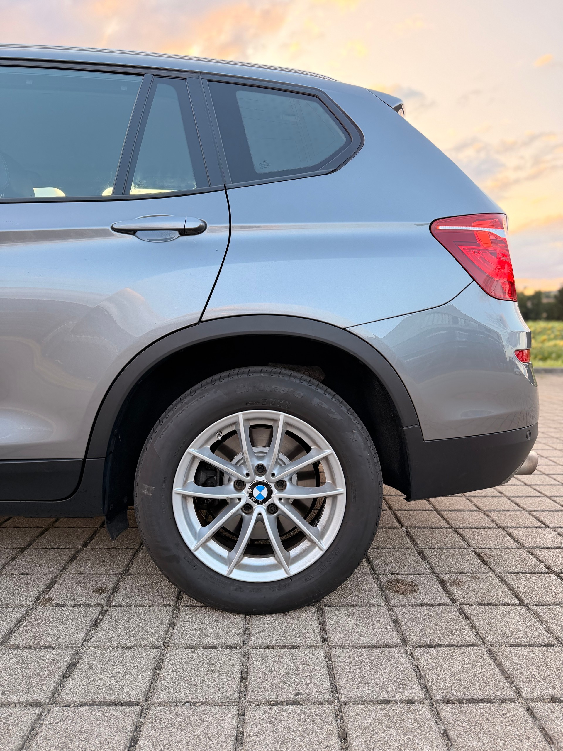 BMW X3 xDrive 20d Steptronic-image-13
