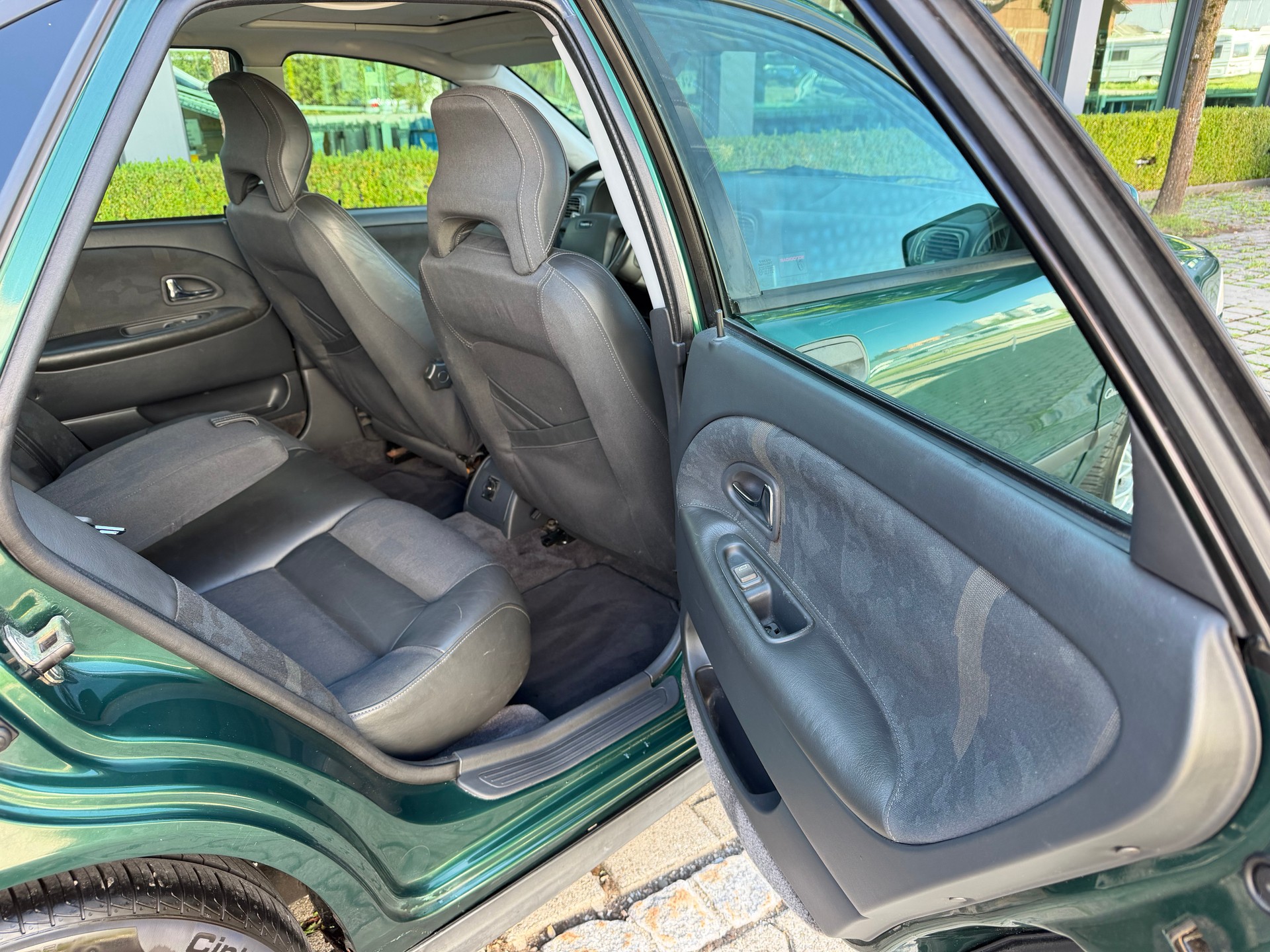 VOLVO S40 2.0-image-10