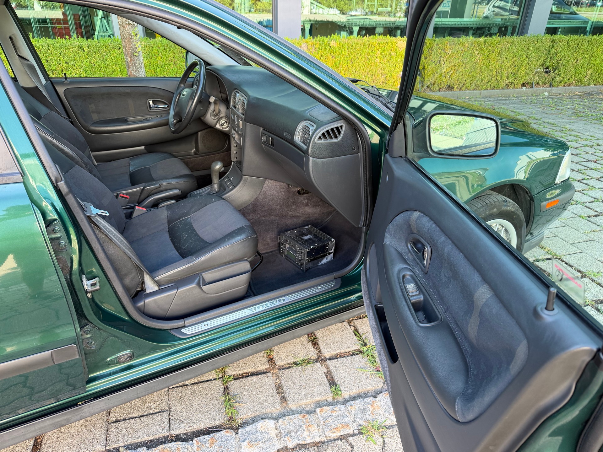 VOLVO S40 2.0-image-12