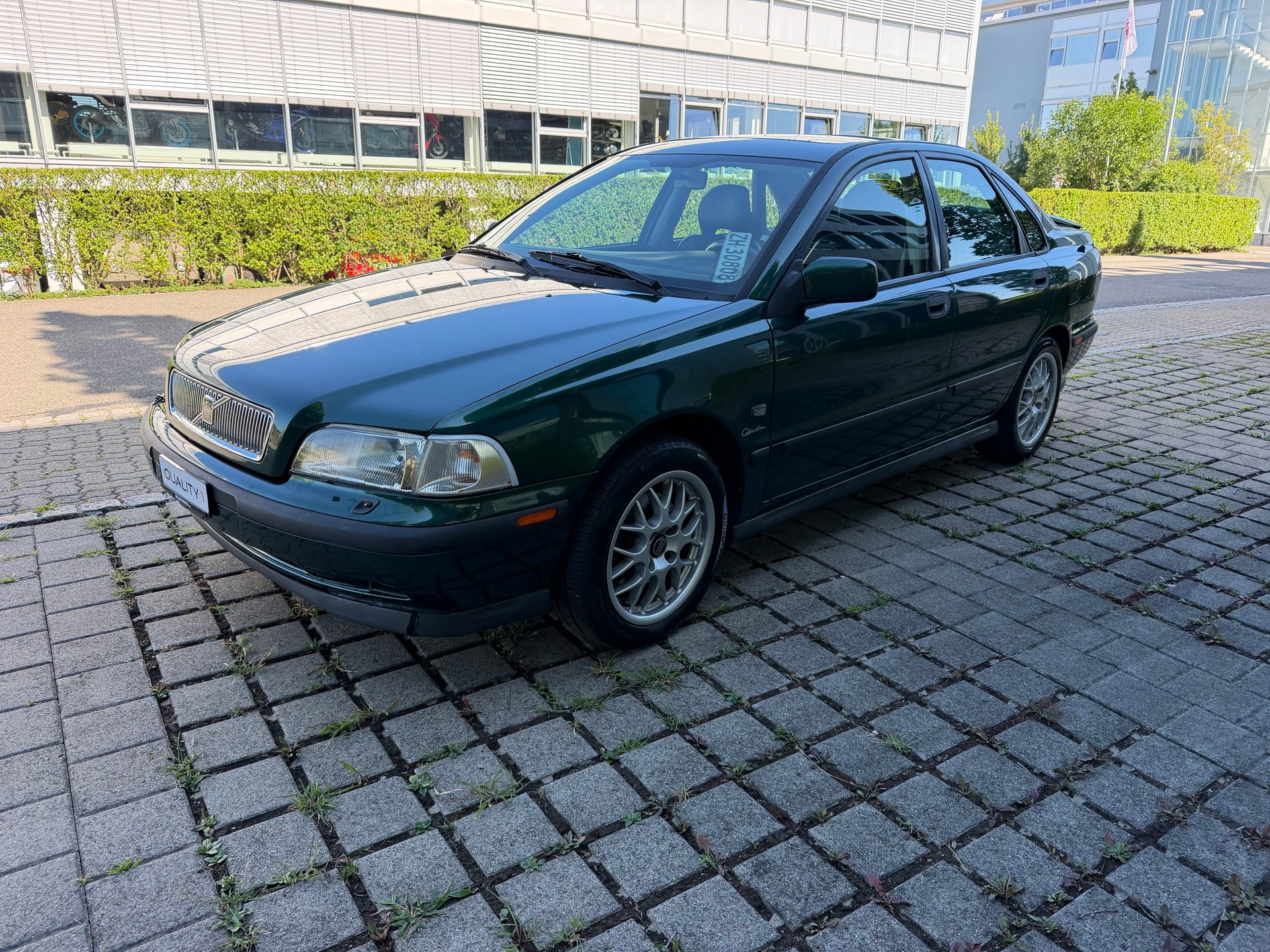 VOLVO S40 2.0-image-0