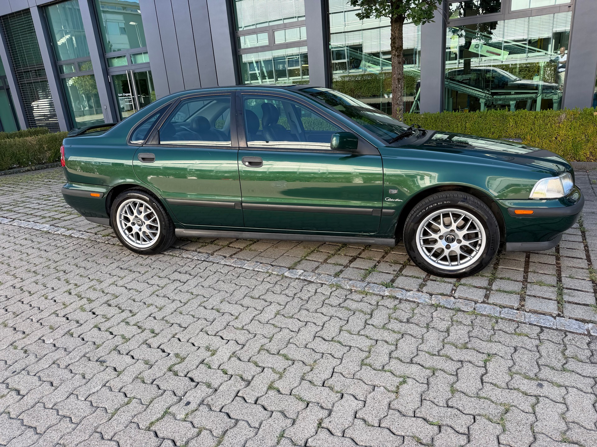 VOLVO S40 2.0-image-3