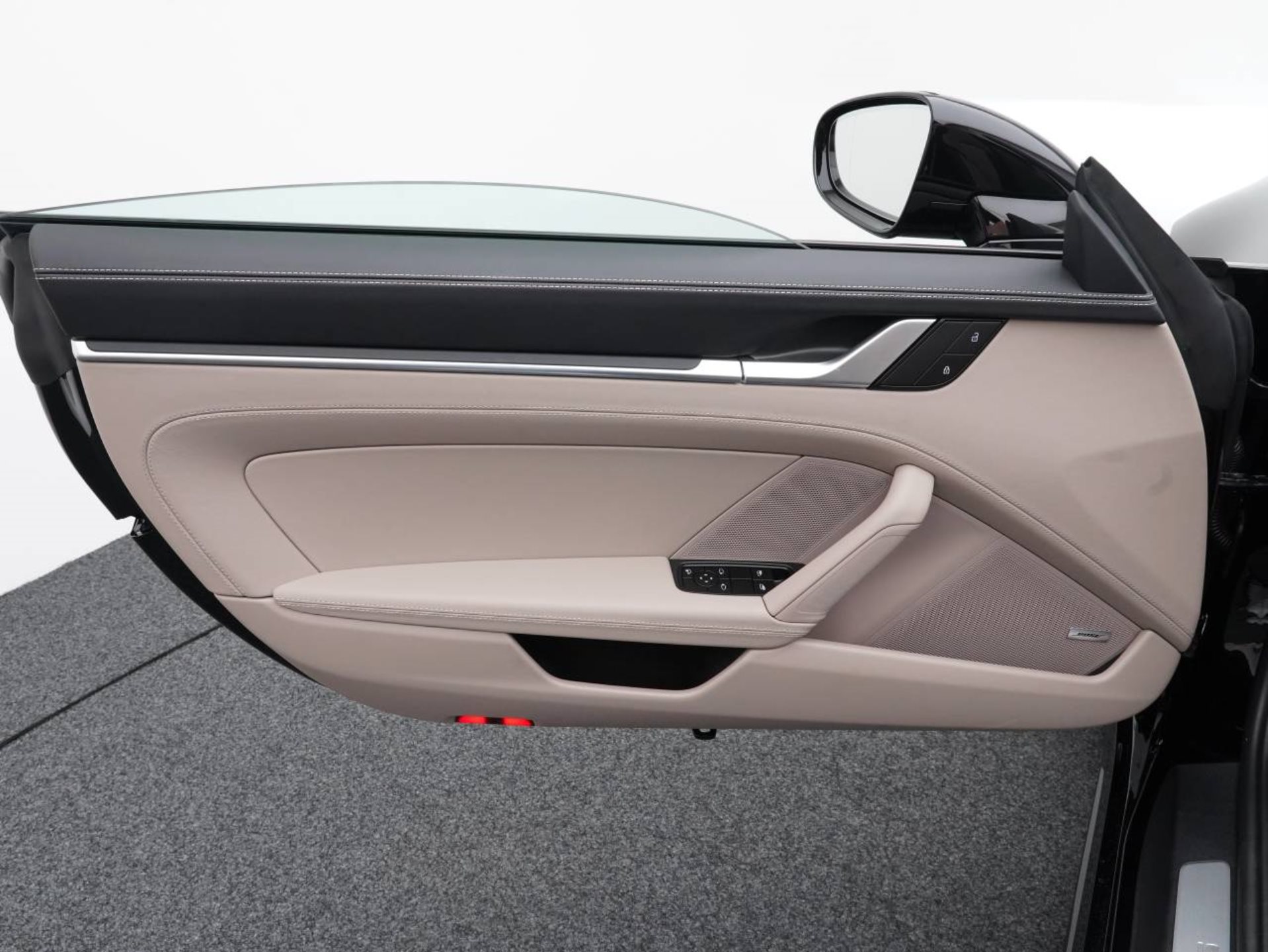 PORSCHE 911 Targa 4S-image-19
