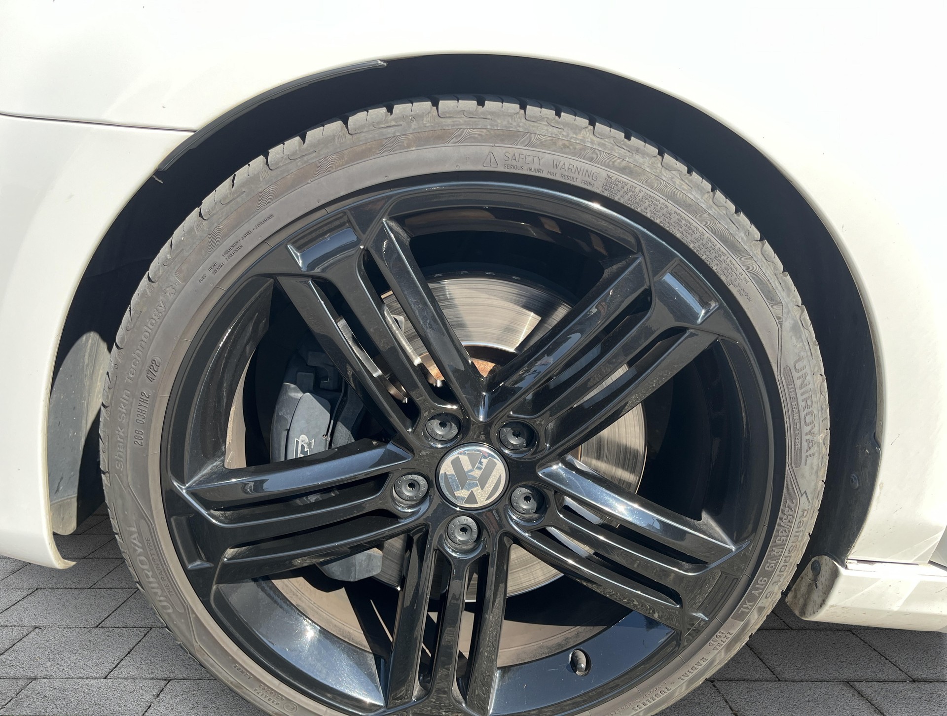 VW Golf 2.0 TSI R 4Motion DSG 3-Türig!!-image-17