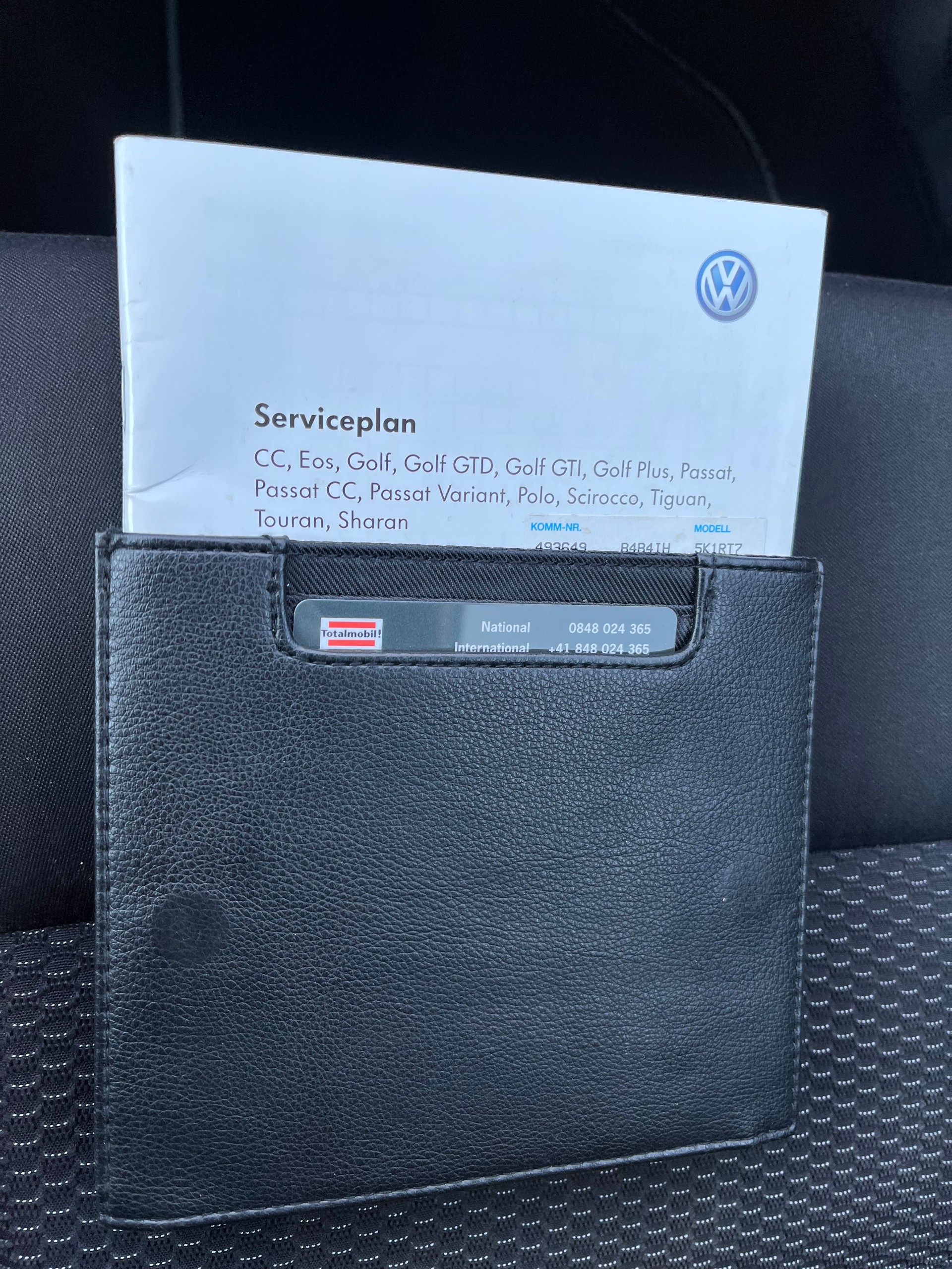 VW Golf 2.0 TSI R 4Motion DSG 3-Türig!!-image-16