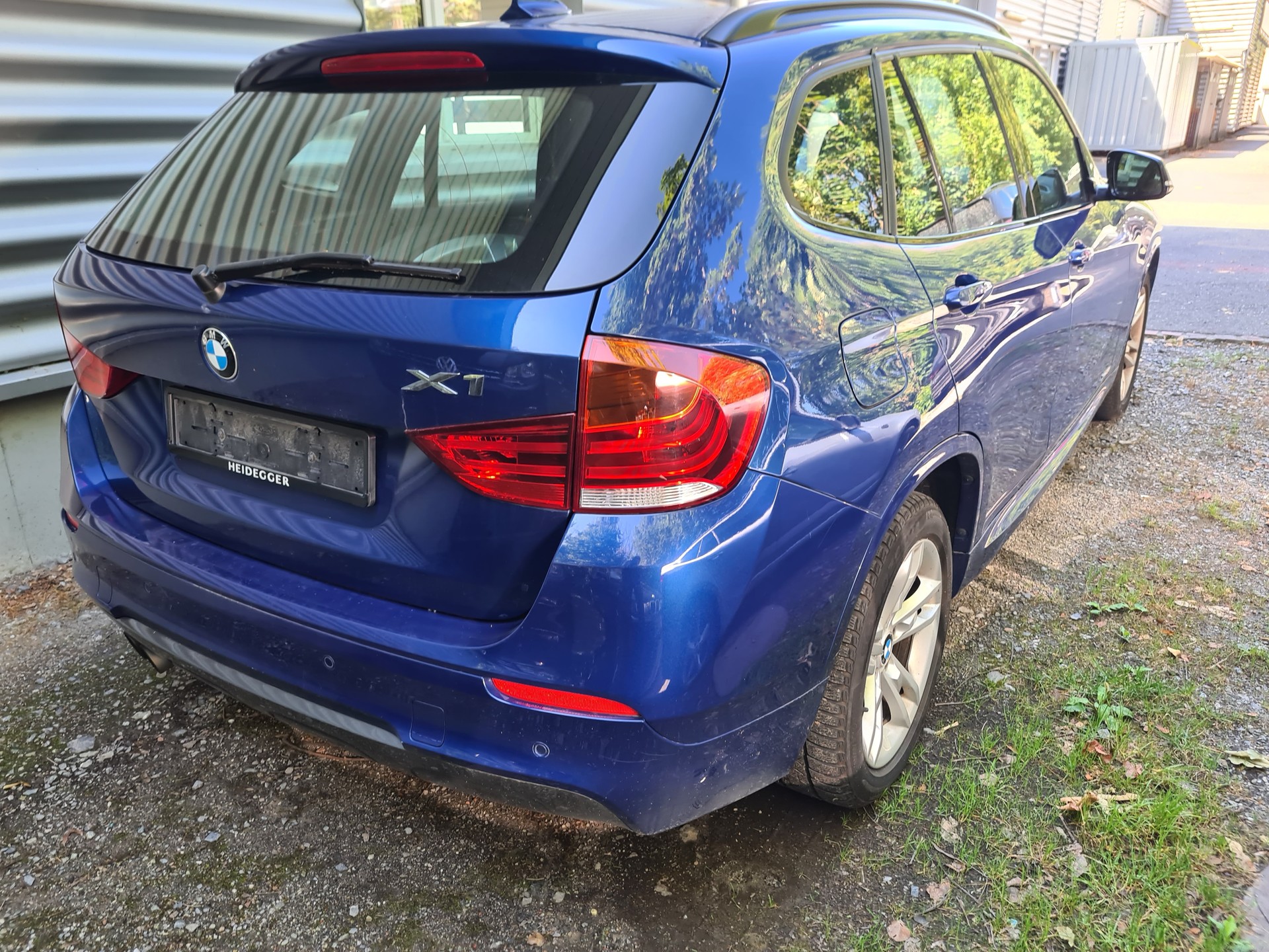 BMW X1 xDrive 28i Sport Line Steptronic-image-2