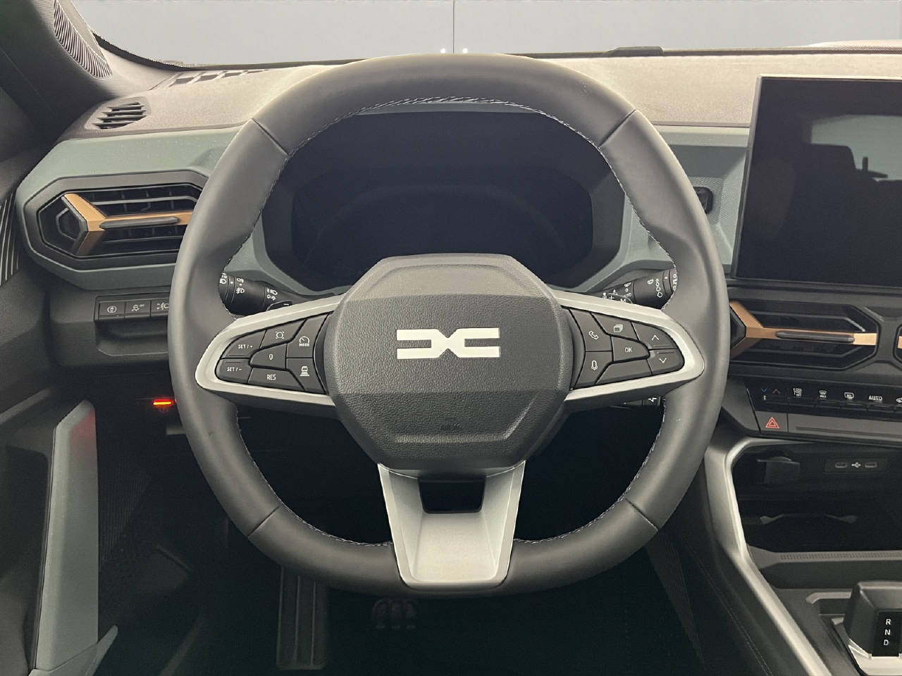 DACIA Bigster 1.2 Hybrid Extreme 4WD-image-10