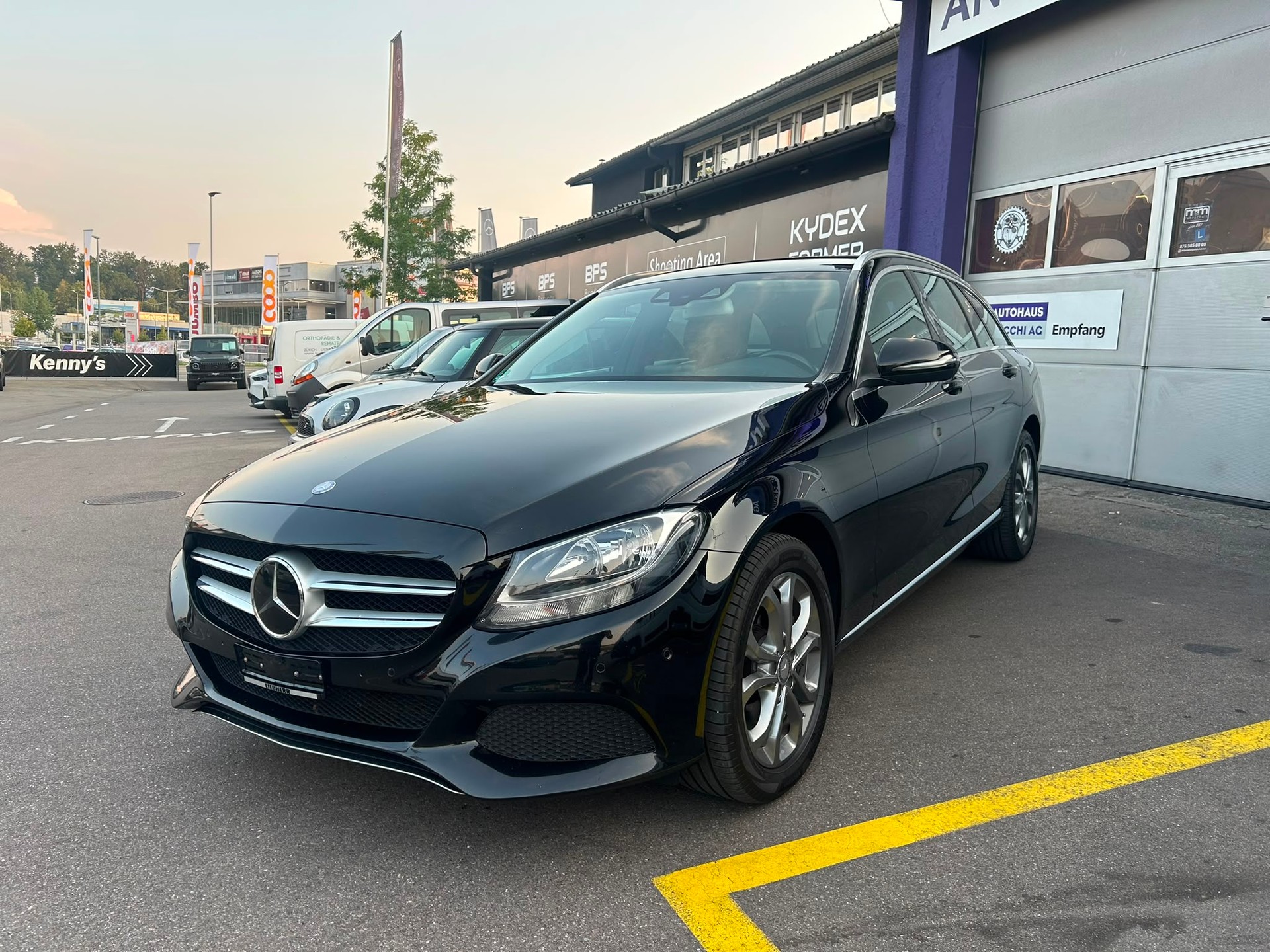 MERCEDES-BENZ C 250 BlueTEC Avantgarde 4Matic 7G-Tronic-image-0
