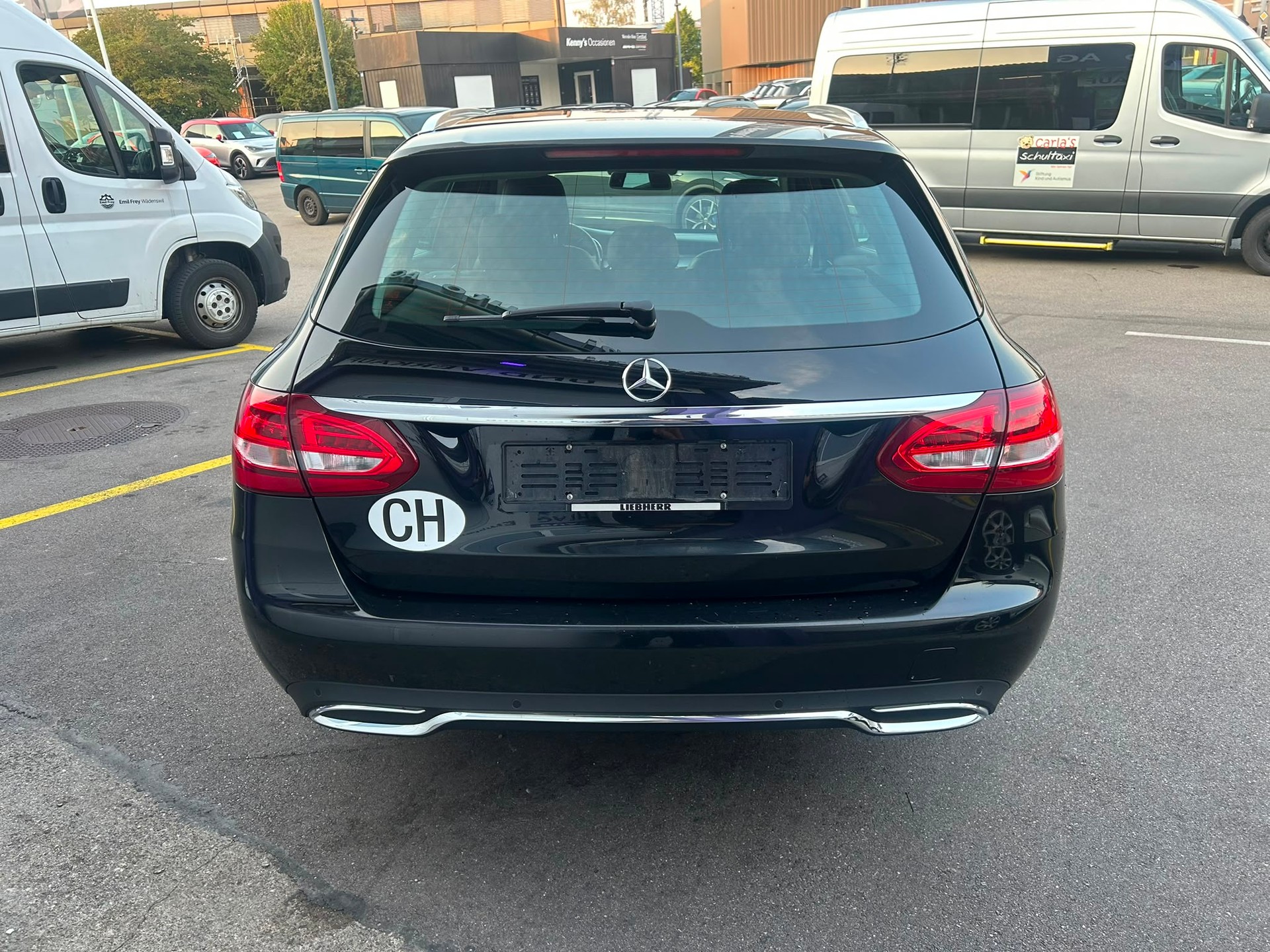 MERCEDES-BENZ C 250 BlueTEC Avantgarde 4Matic 7G-Tronic-image-4