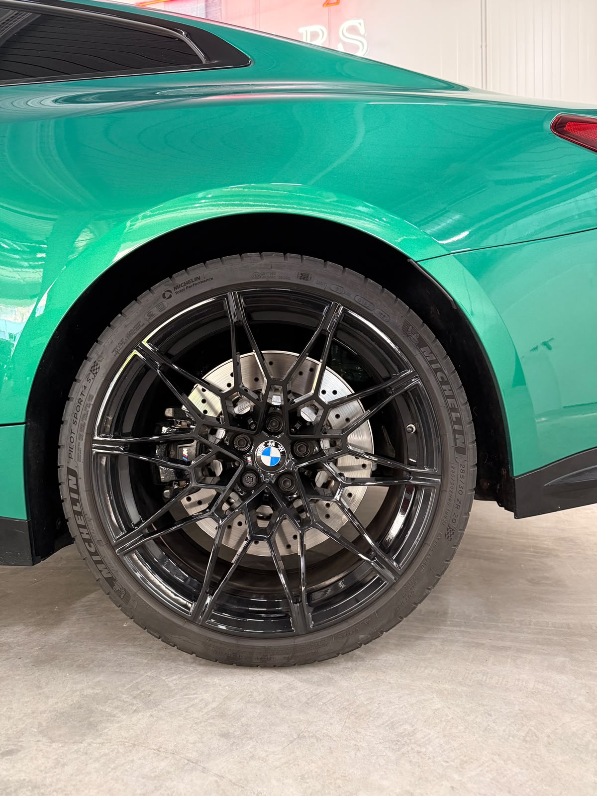 BMW M4 Coupé Competition-image-16
