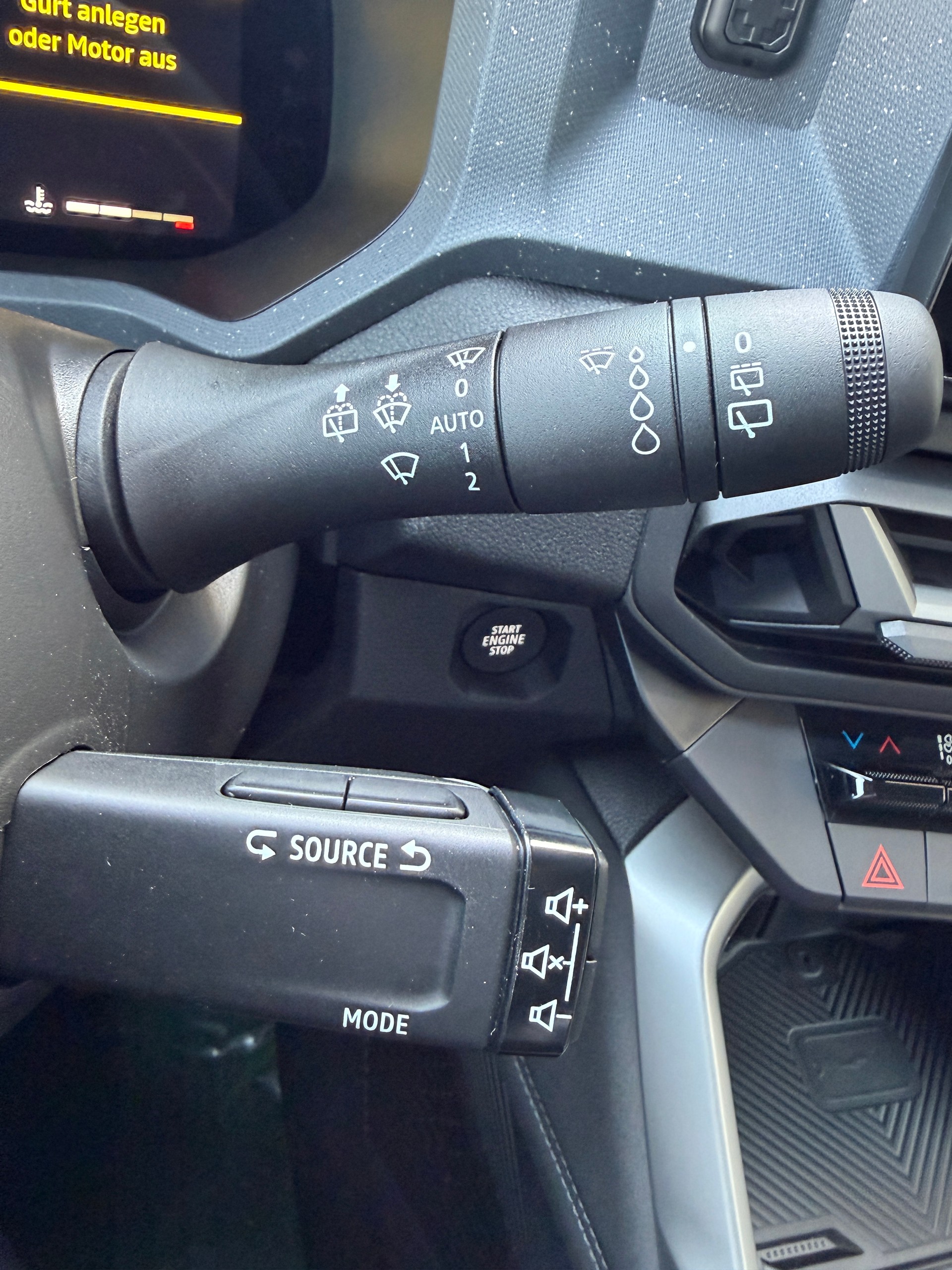 DACIA Bigster TCe Hybrid 150 48V Journey 4x4-image-15
