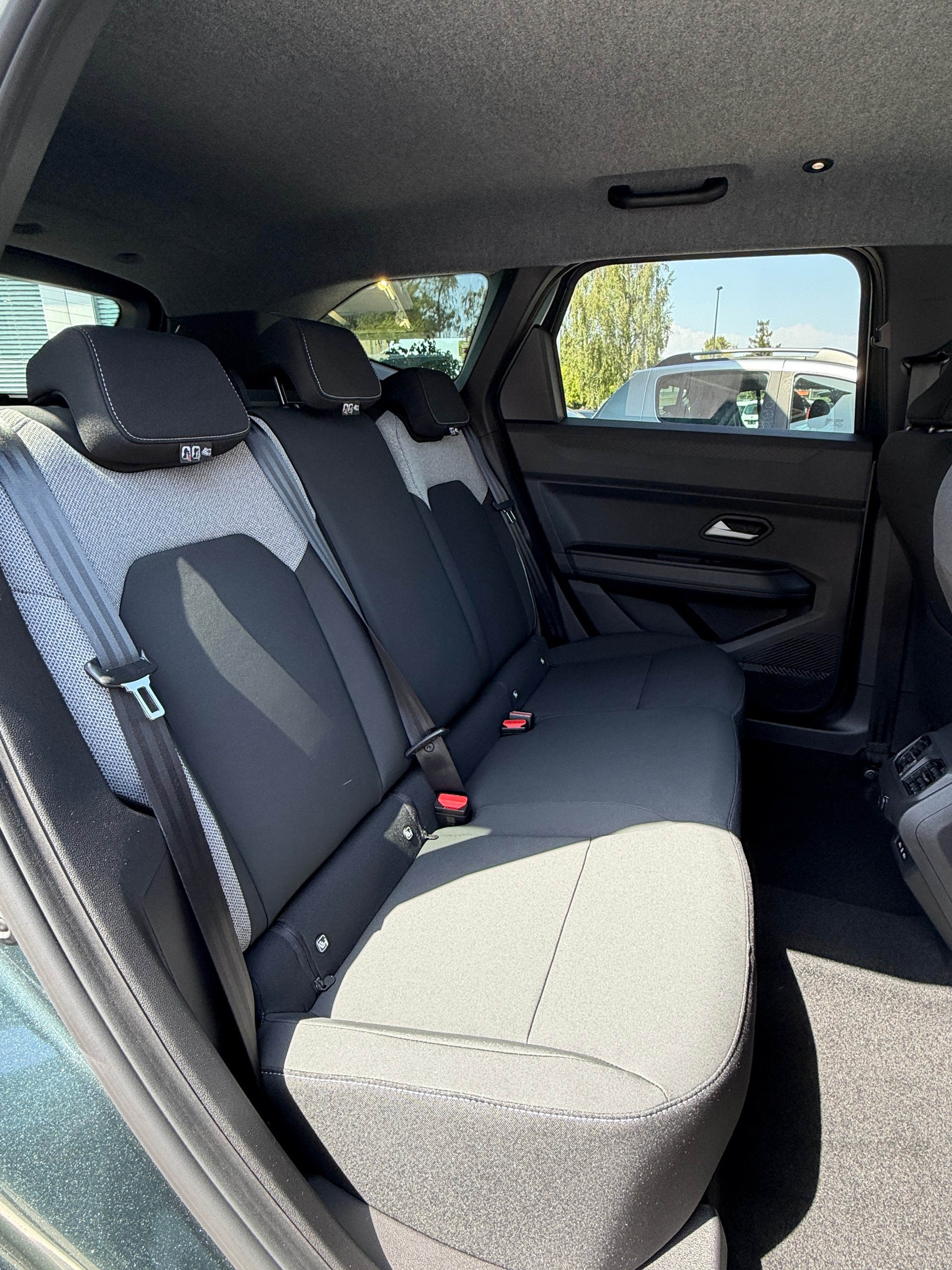 DACIA Bigster TCe Hybrid 150 48V Journey 4x4-image-5