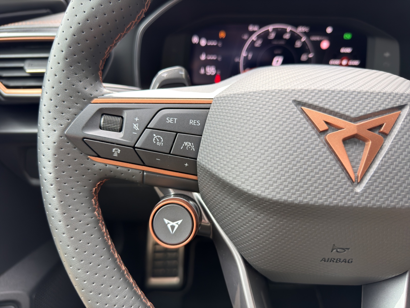 CUPRA Formentor 2.5 TSI VZ5 4Drive DSG-image-9