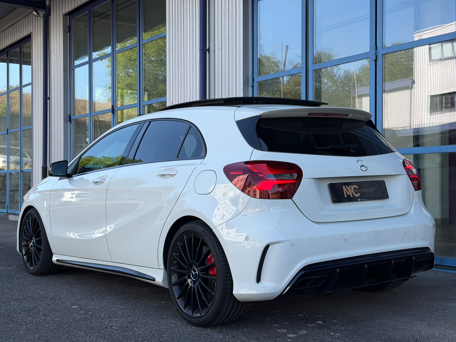 MERCEDES-BENZ A 45 AMG 4Matic Speedshift 7G-DCT-image-5