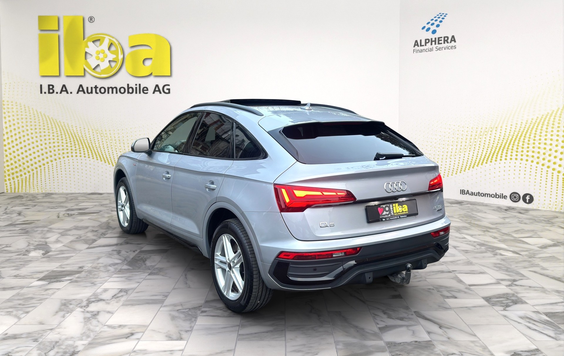 AUDI Q5 Sportback 40 TDI S-Line quattro AHK 4x4-image-2