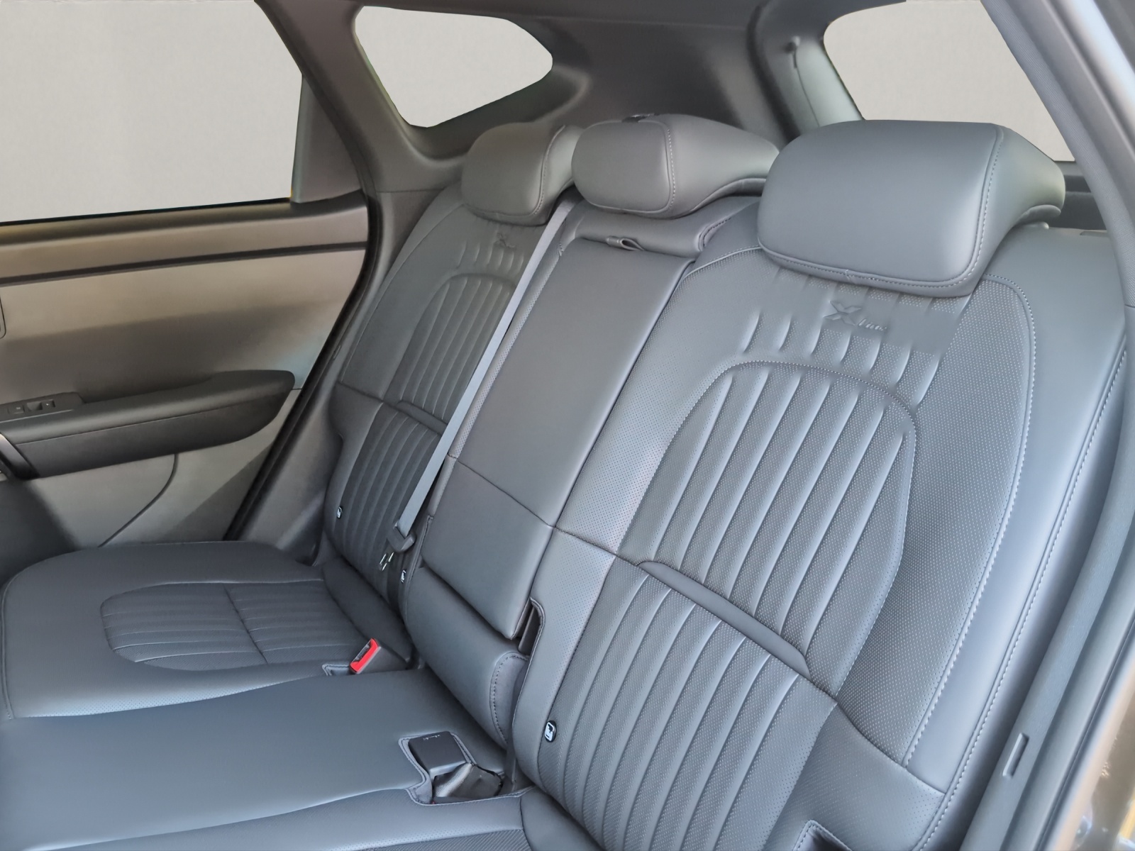 KIA Seltos 1.6 T-GDi X-Line-image-15