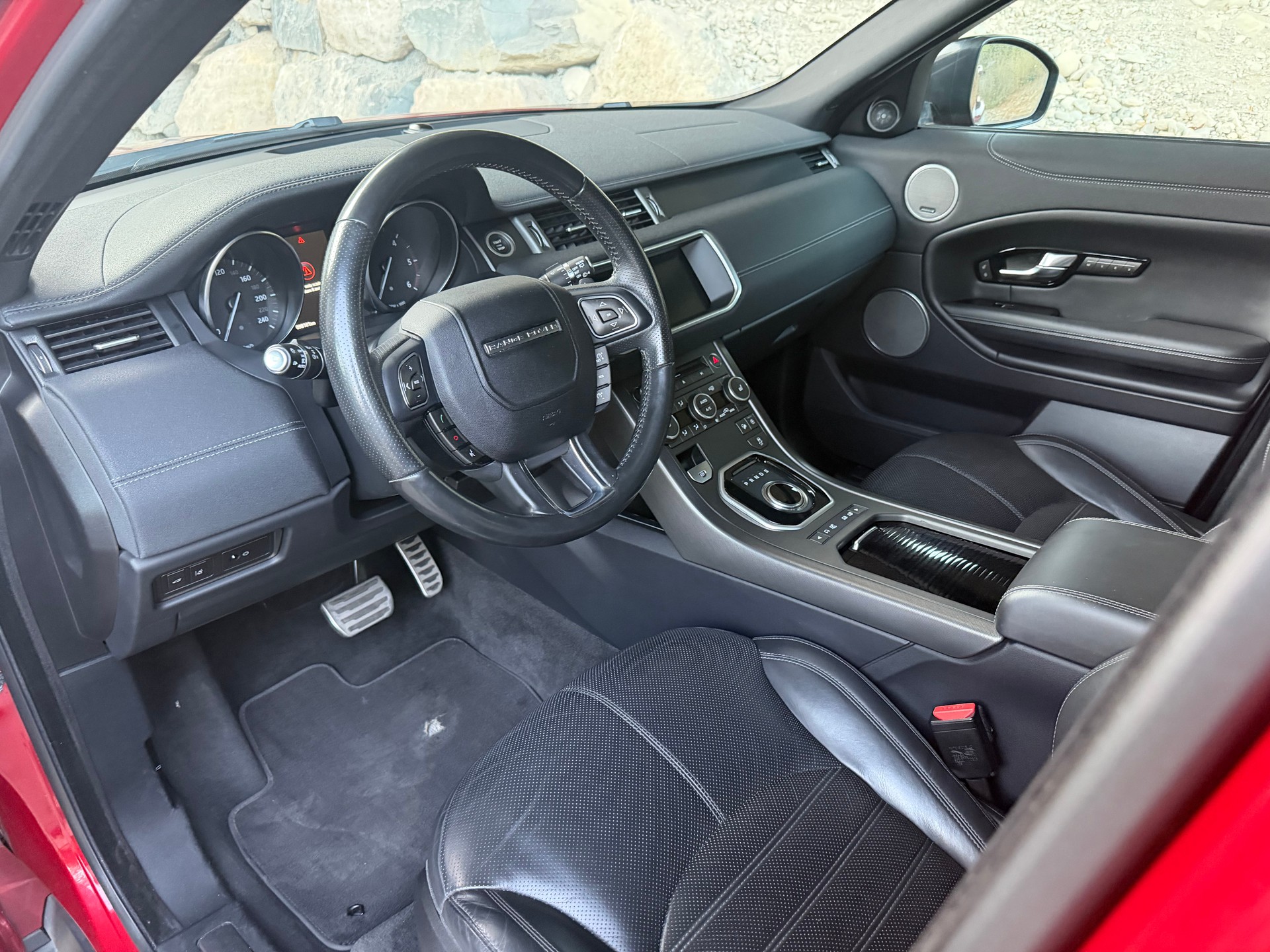 LAND ROVER Range Rover Evoque 2.0 SD4 SE Dynamic AT9-image-6
