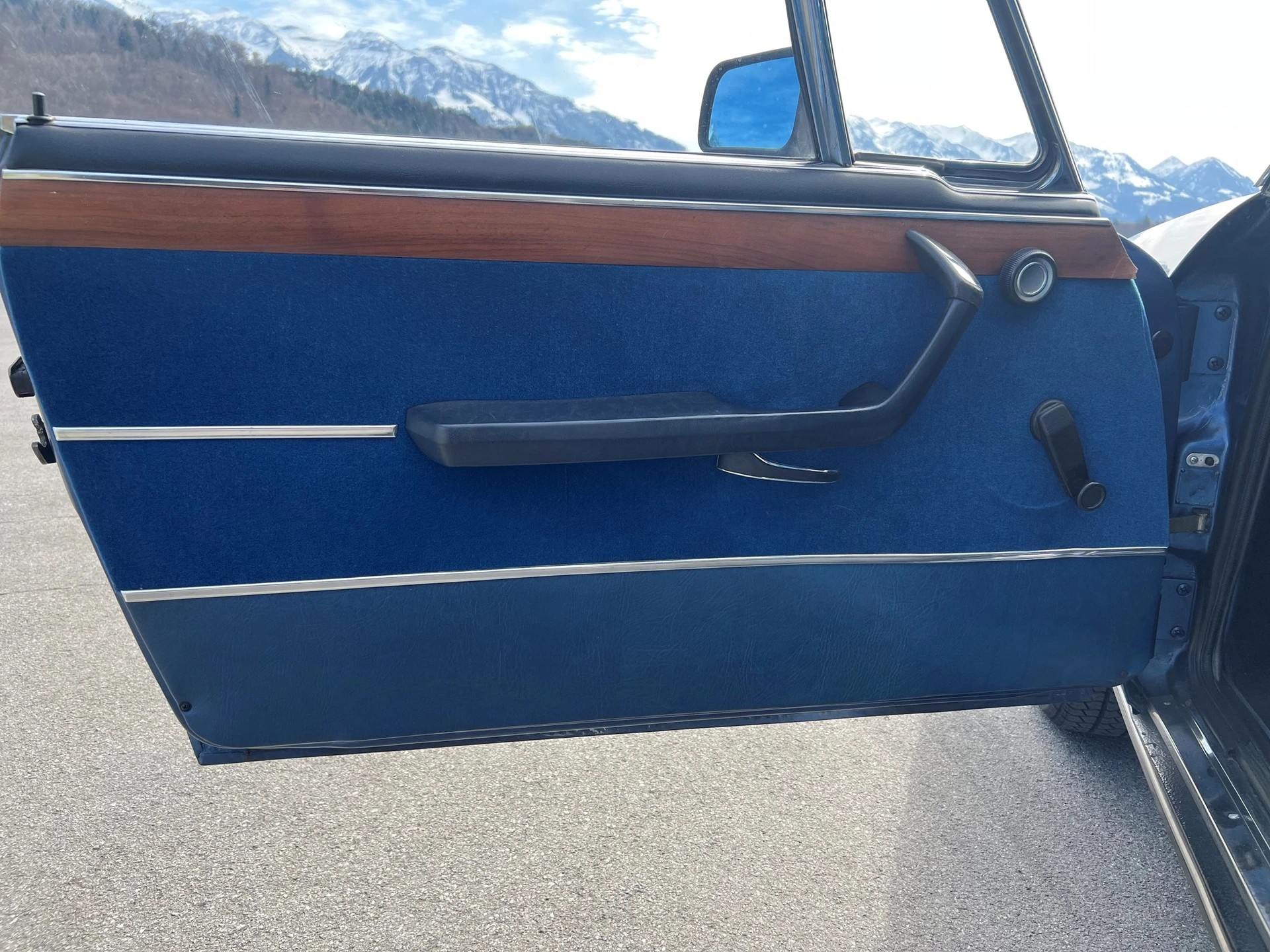 BMW BMW 2.8L CS / 1969 blau E9 Coupé-image-7