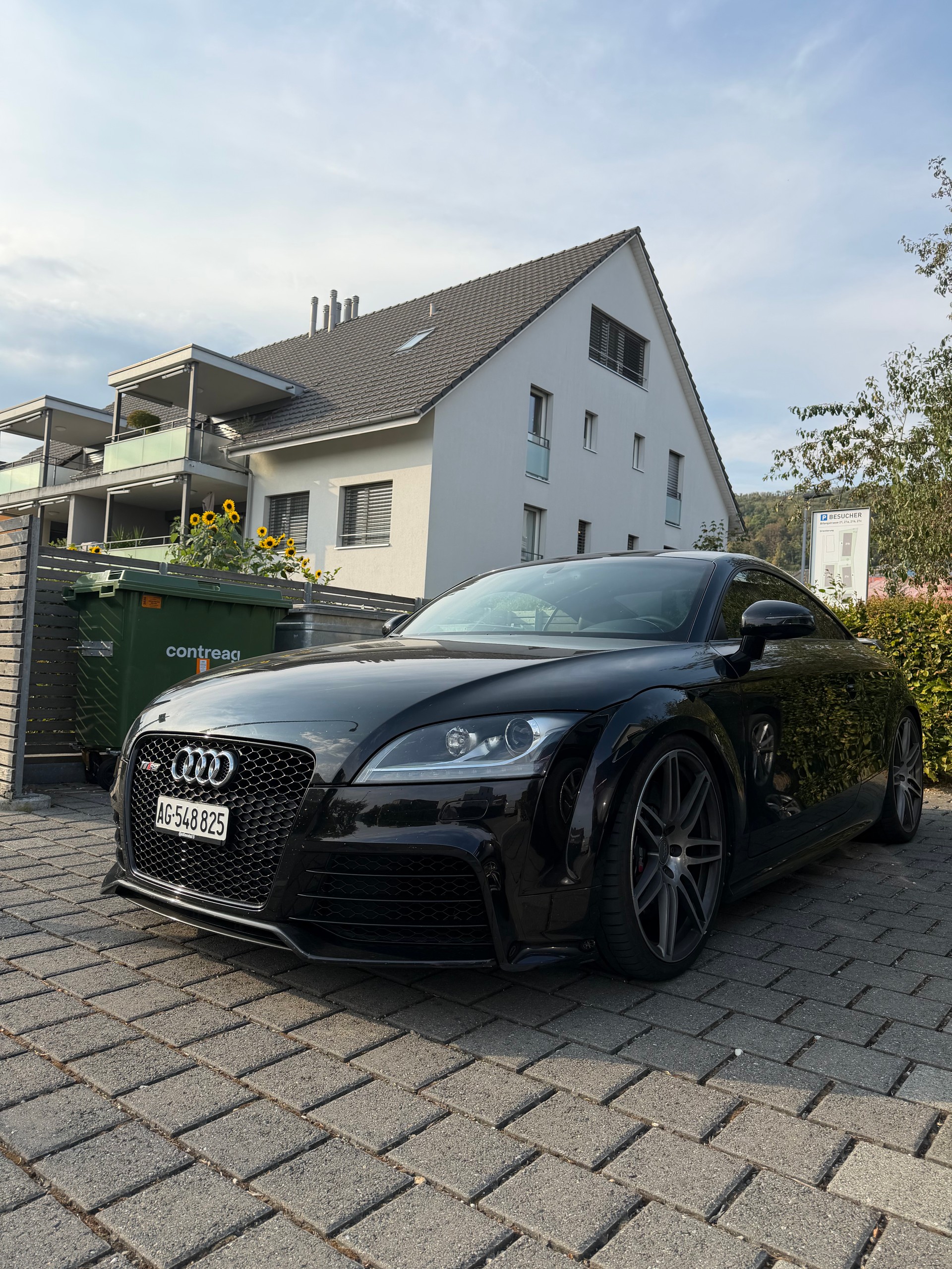 AUDI RS-image-0