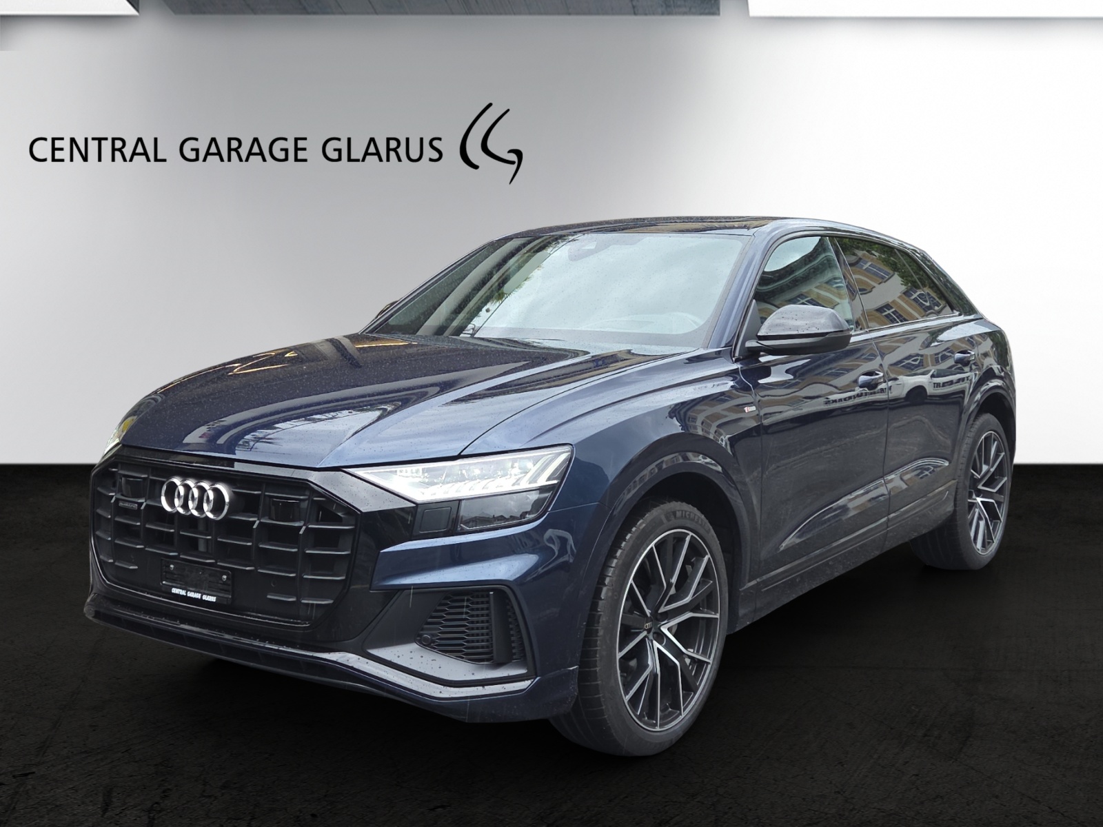 AUDI Q8 55 TFSI quattro tiptronic