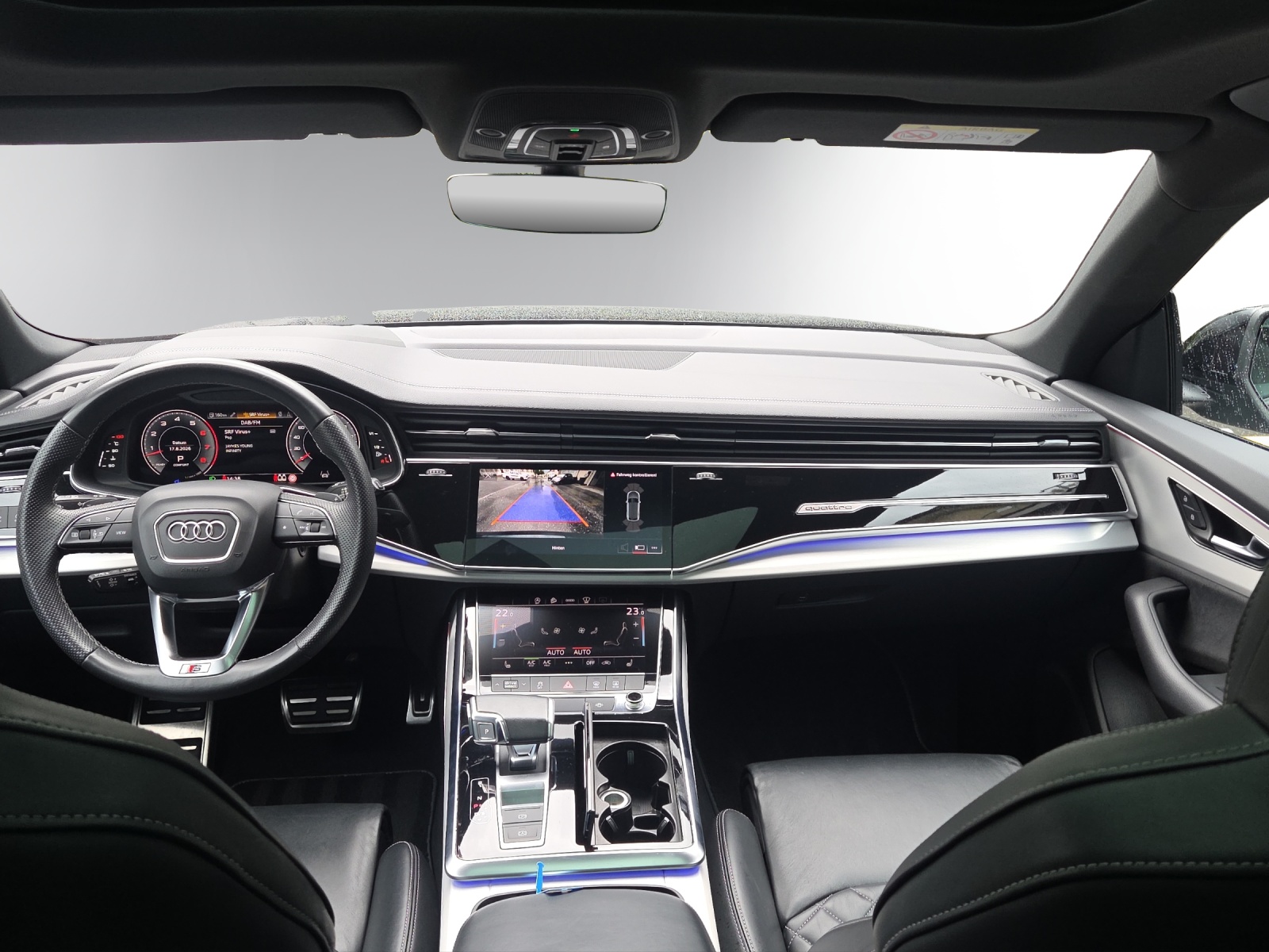 AUDI Q8 55 TFSI quattro tiptronic-image-9