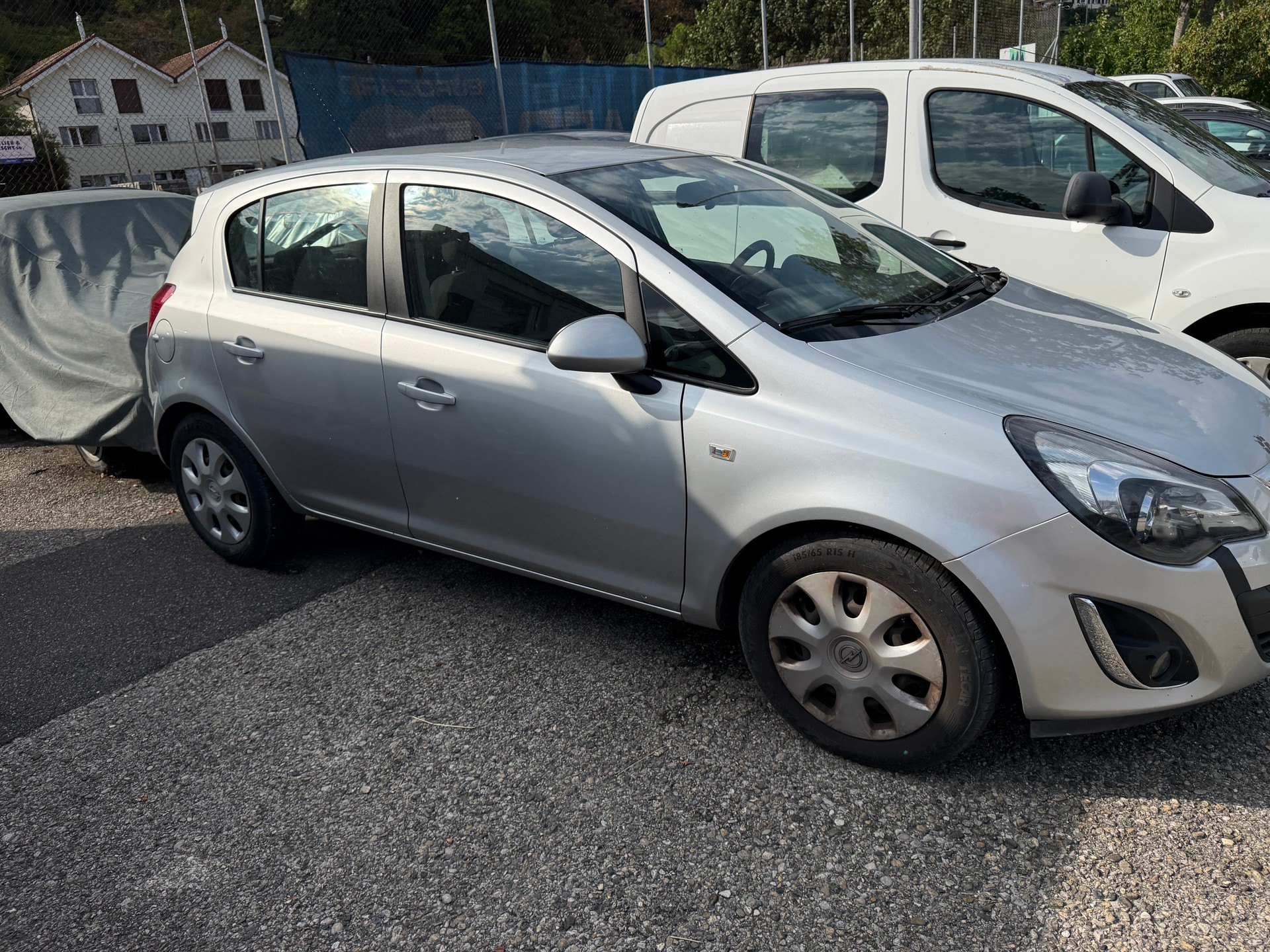 OPEL Corsa 1.4 TP Enjoy Automatic-image-3