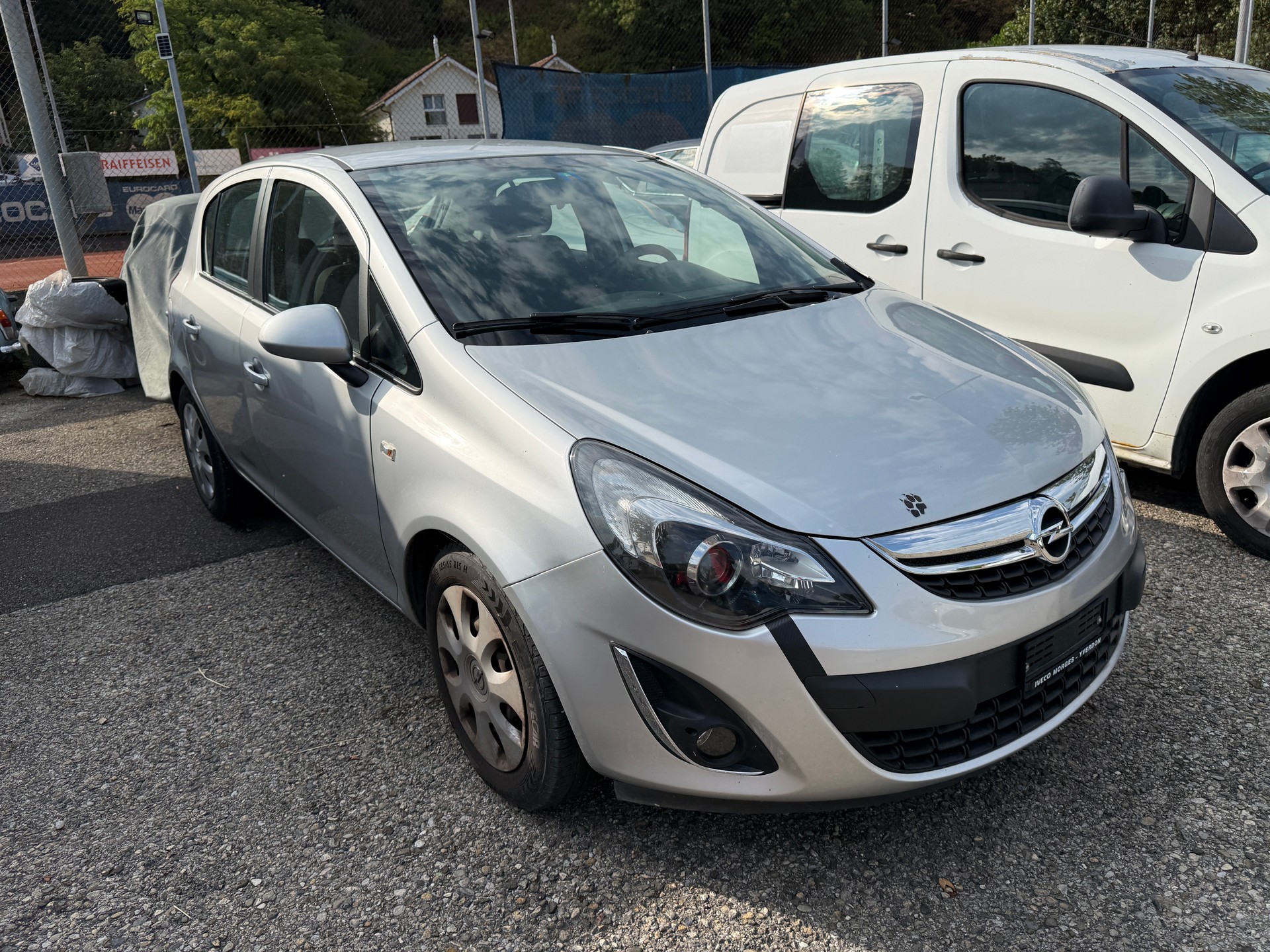 OPEL Corsa 1.4 TP Enjoy Automatic-image-2