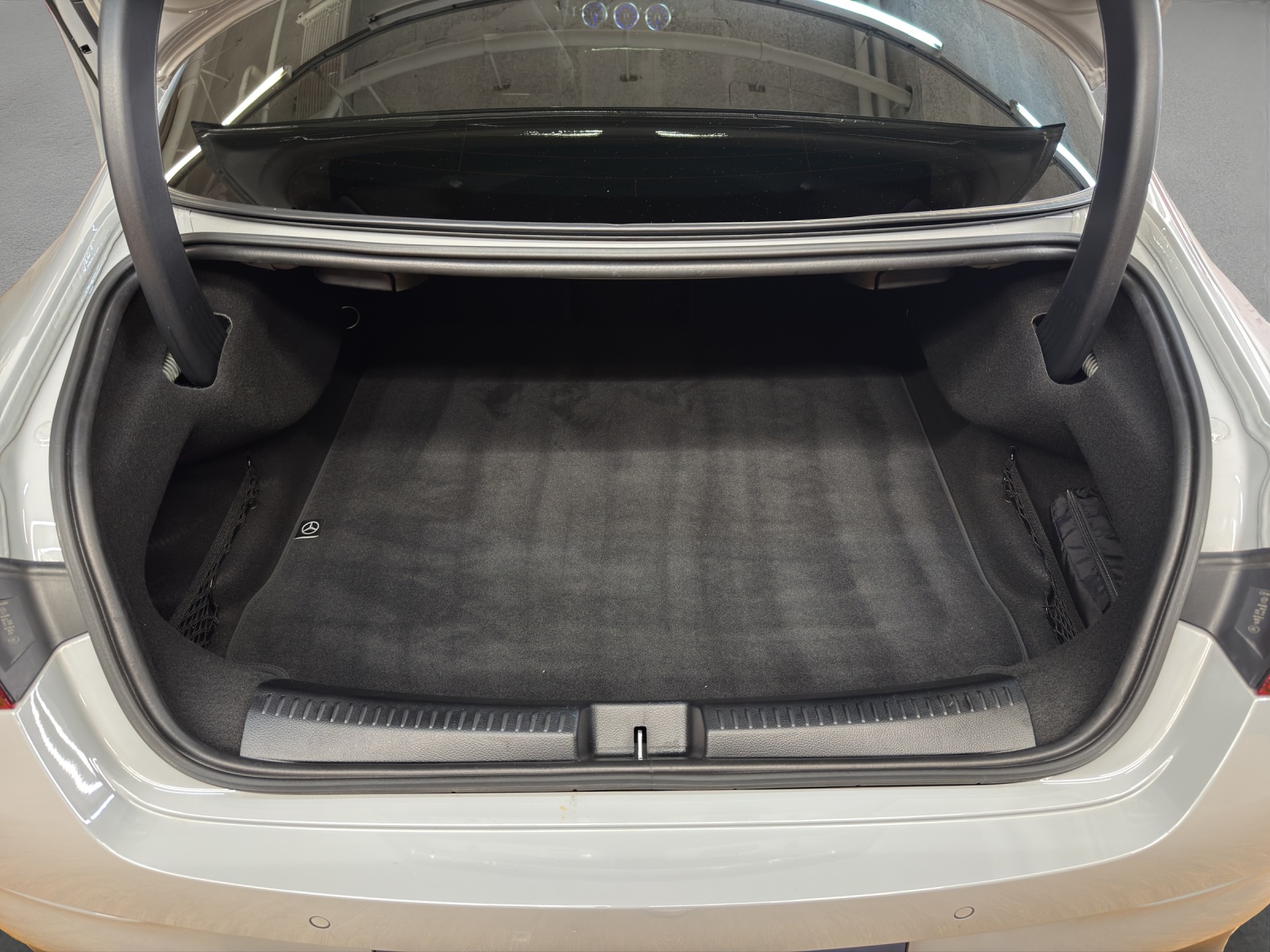 MERCEDES-BENZ CLA 200 - AMG / DISTRONIC / Rückfahrkamera / Soundsystem / Panorama-Dach-image-13