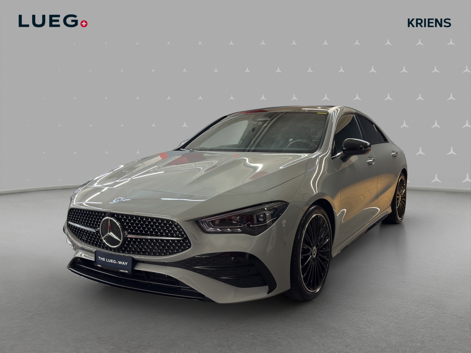 MERCEDES-BENZ CLA 200 - AMG / DISTRONIC / Rückfahrkamera / Soundsystem / Panorama-Dach-image-0
