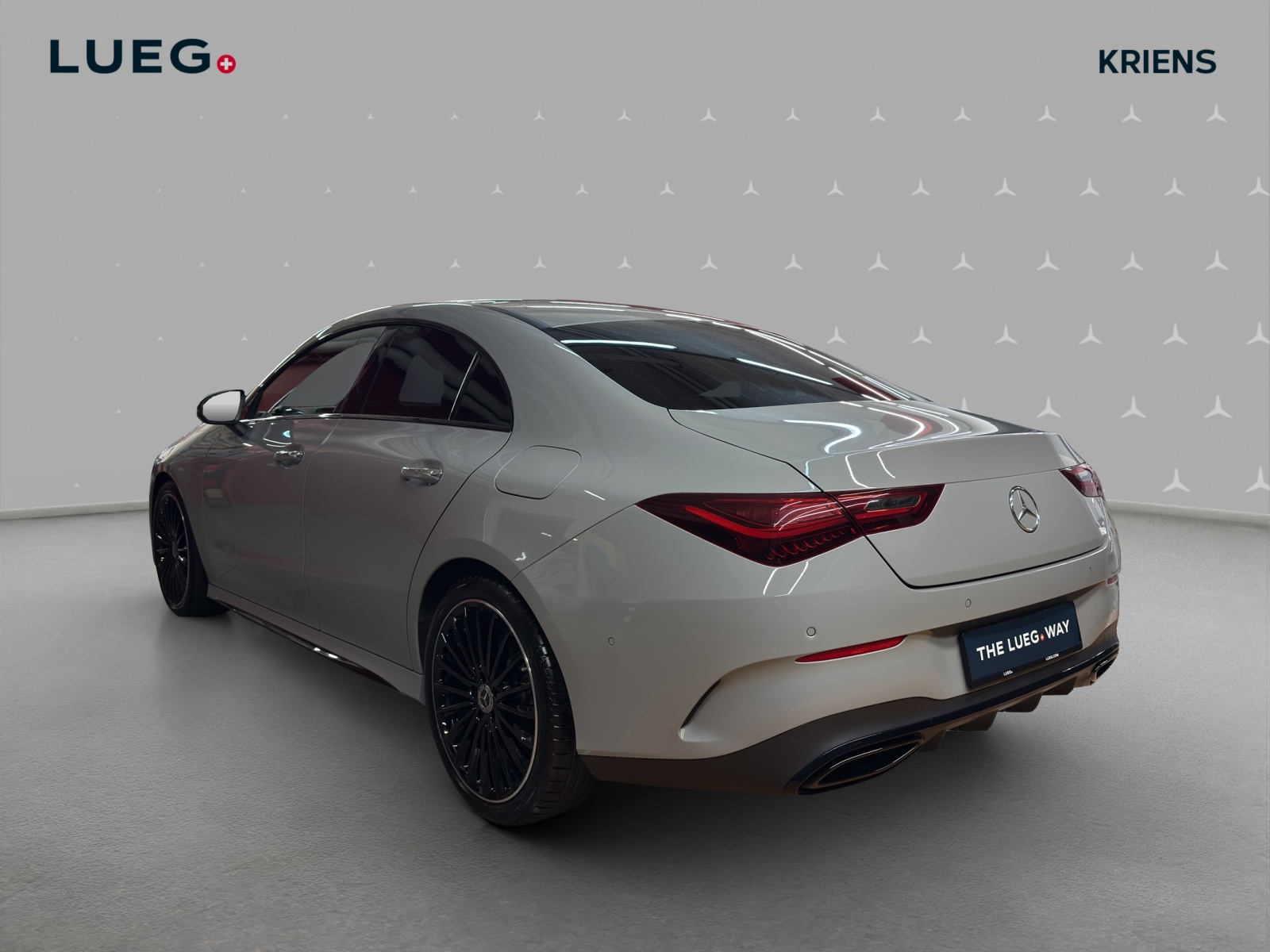 MERCEDES-BENZ CLA 200 - AMG / DISTRONIC / Rückfahrkamera / Soundsystem / Panorama-Dach-image-2