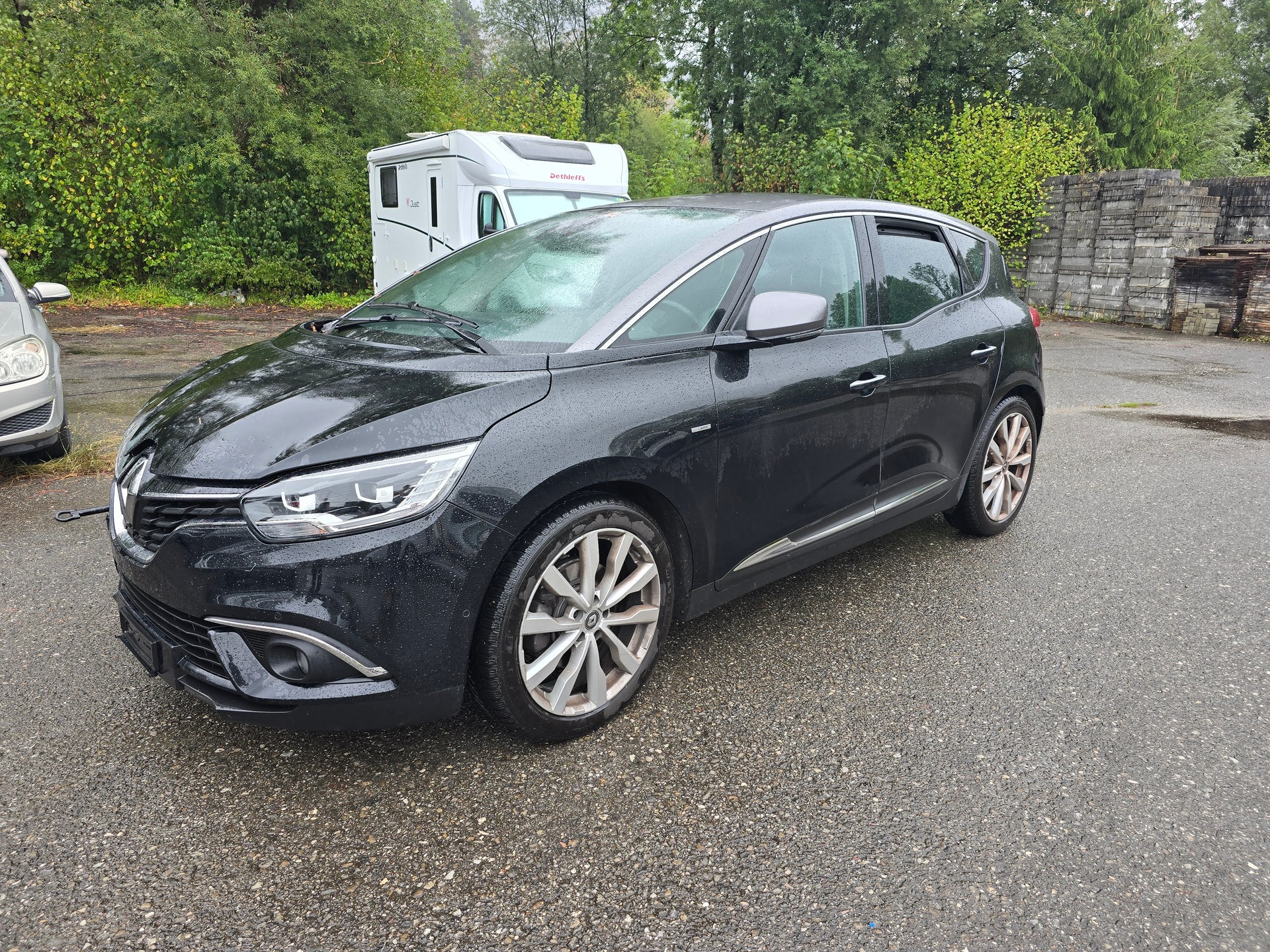 RENAULT Scénic 1.2 16V Turbo Bose-image-1