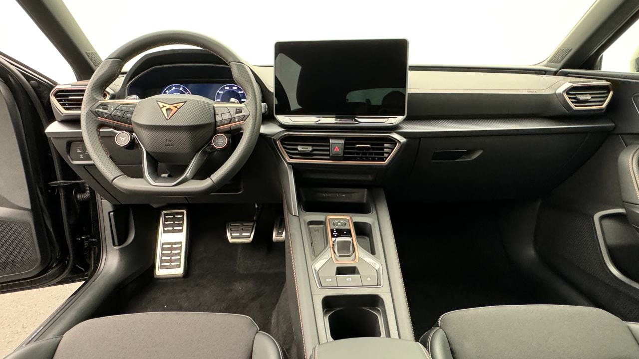 CUPRA LEON 1.5 e-HYBRID pHEV DSG-image-5