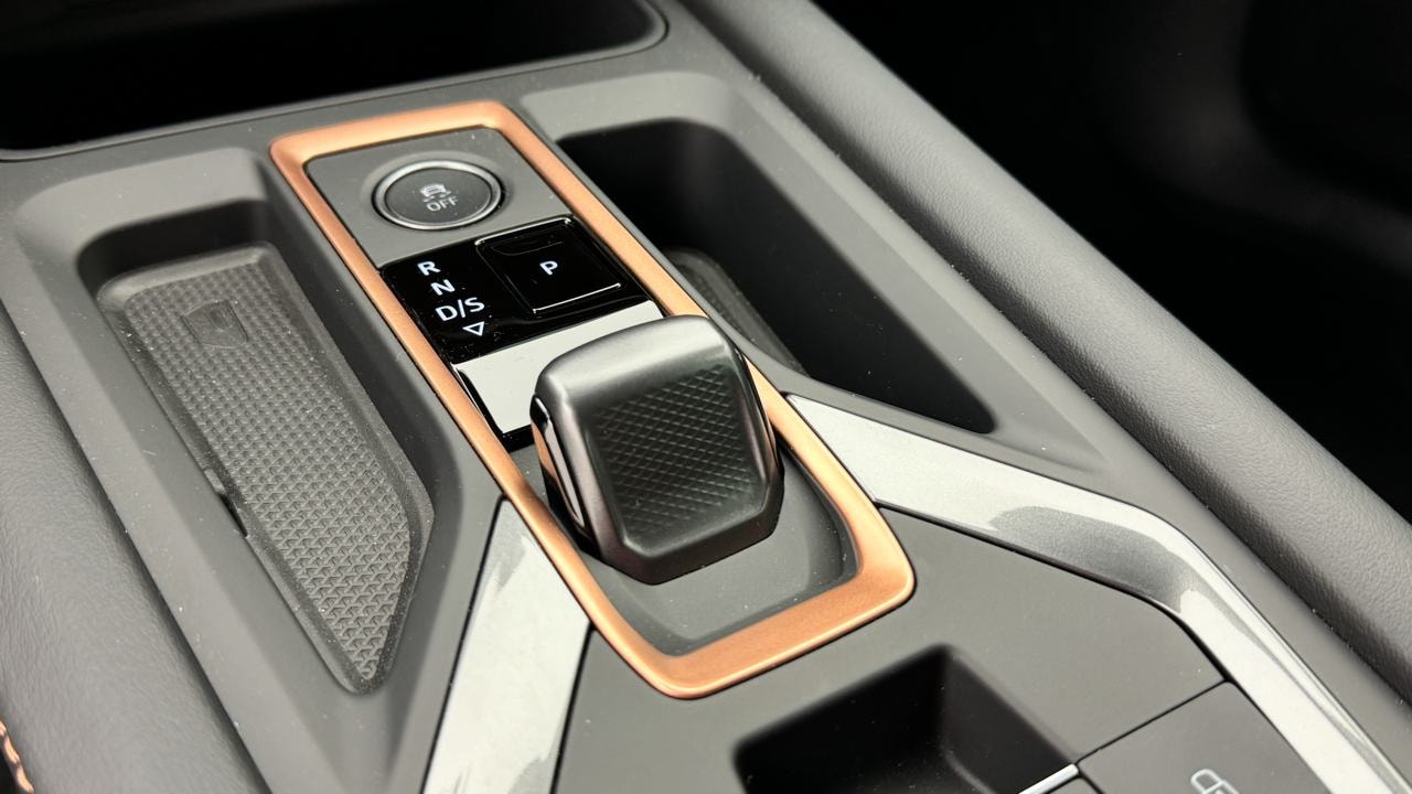 CUPRA LEON 1.5 e-HYBRID pHEV DSG-image-10