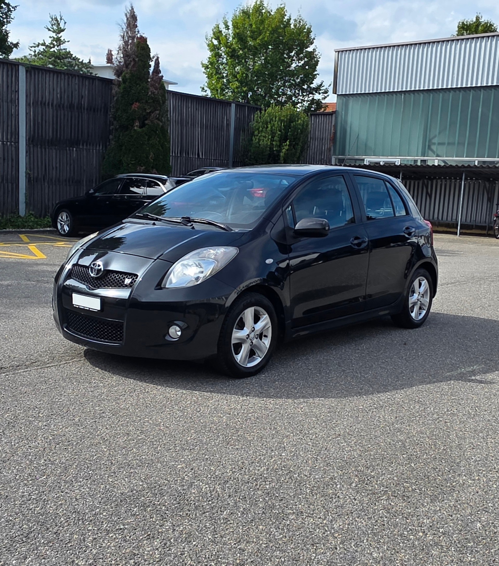 TOYOTA Yaris 1.8 TS-image-0