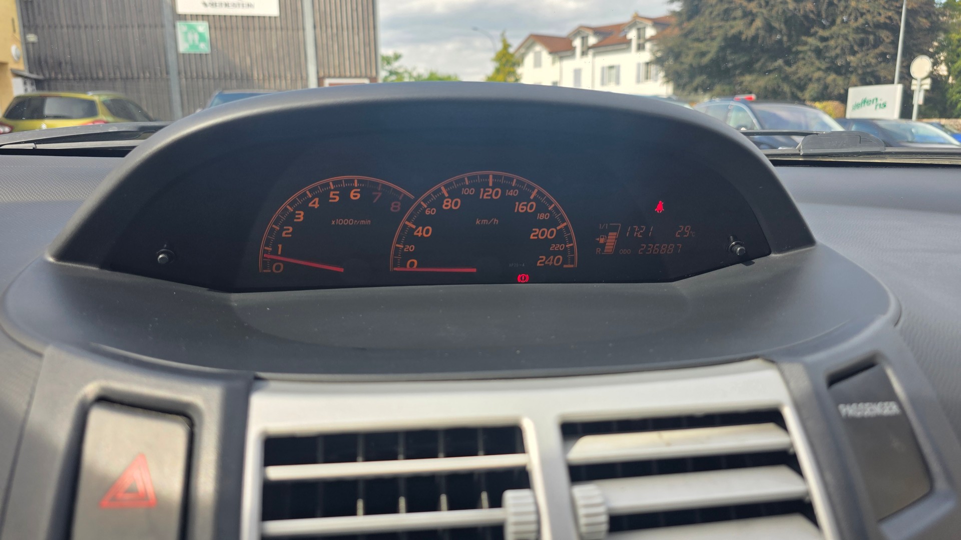 TOYOTA Yaris 1.8 TS-image-8
