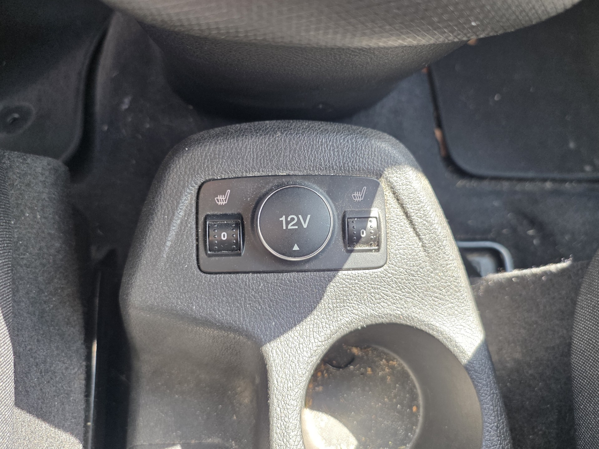 FORD Grand Tourneo Connect 1.6 SCTi Titanium Automatic-image-12