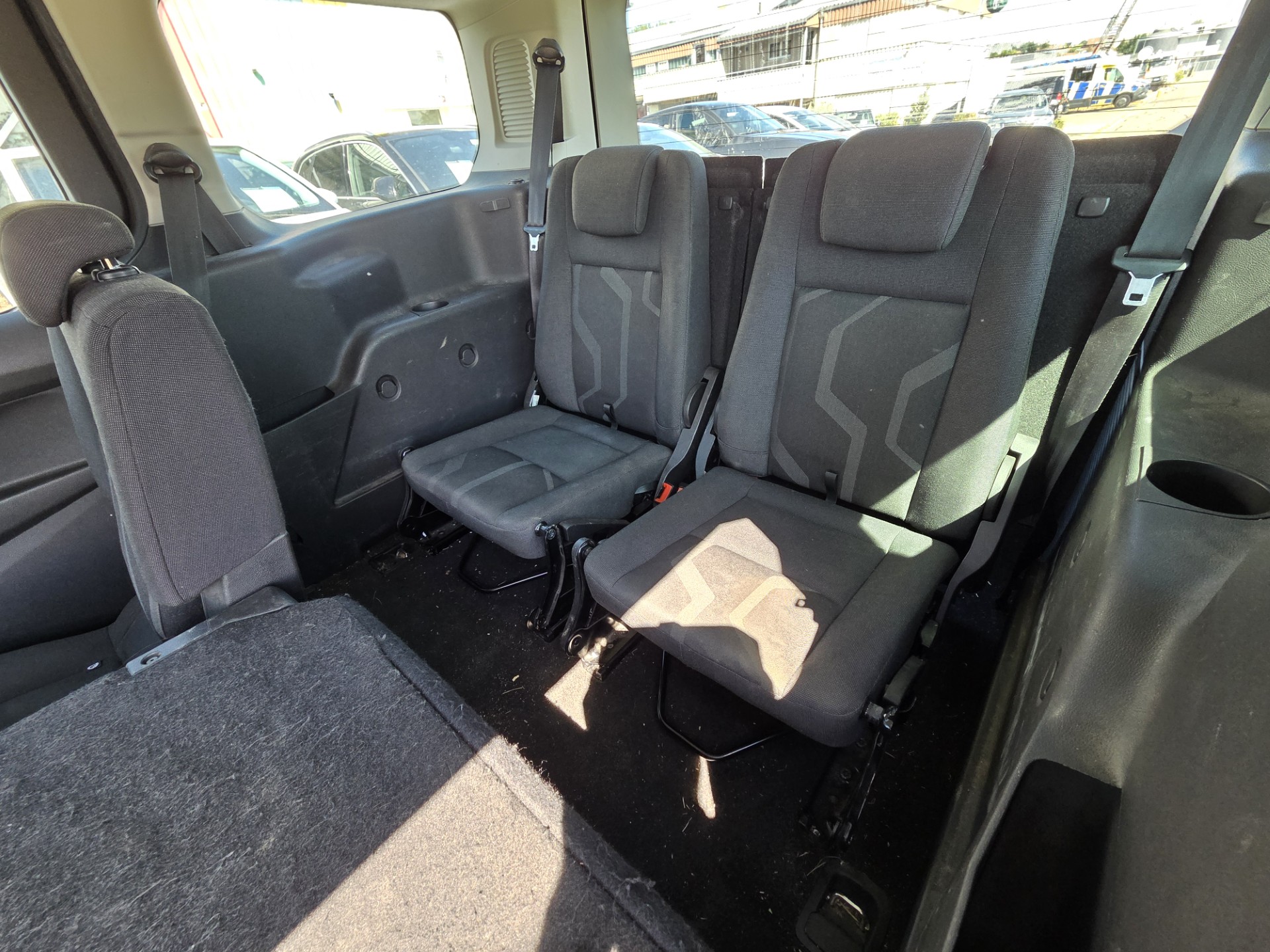 FORD Grand Tourneo Connect 1.6 SCTi Titanium Automatic-image-8