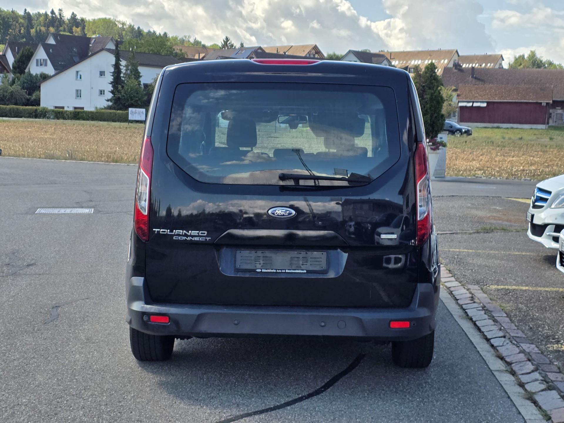 FORD Grand Tourneo Connect 1.6 SCTi Titanium Automatic-image-5