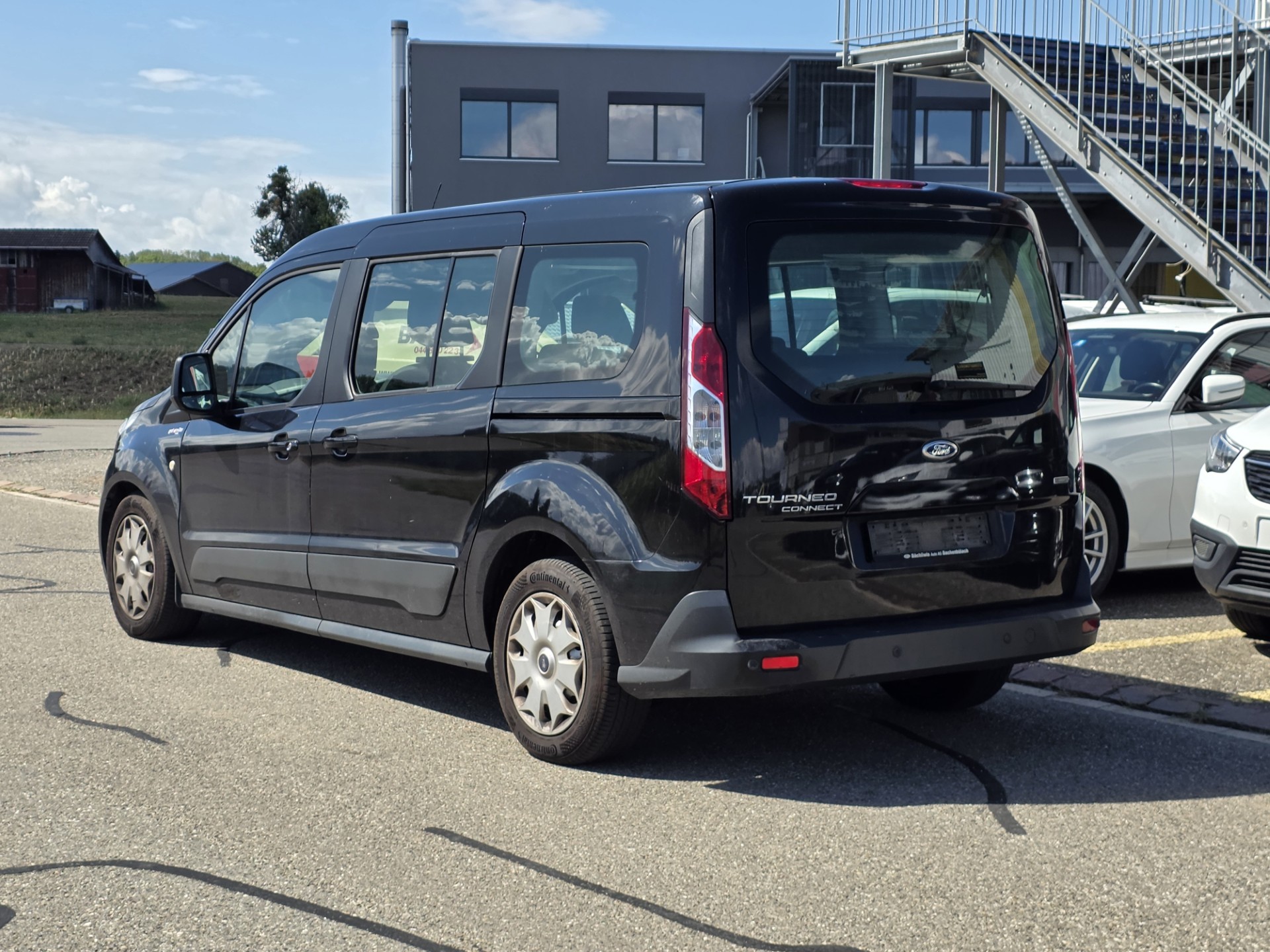 FORD Grand Tourneo Connect 1.6 SCTi Titanium Automatic-image-4
