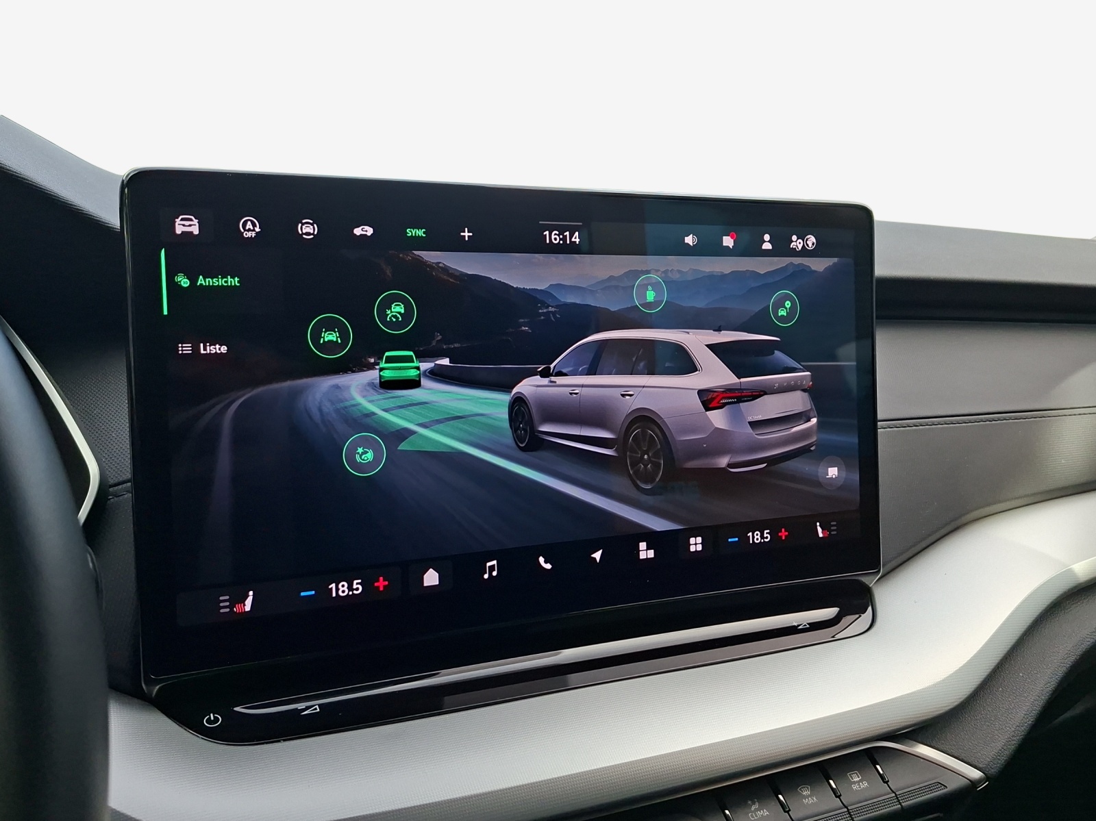 SKODA Octavia Combi 1.5 TSI mHEV DSG Dynamic-image-15