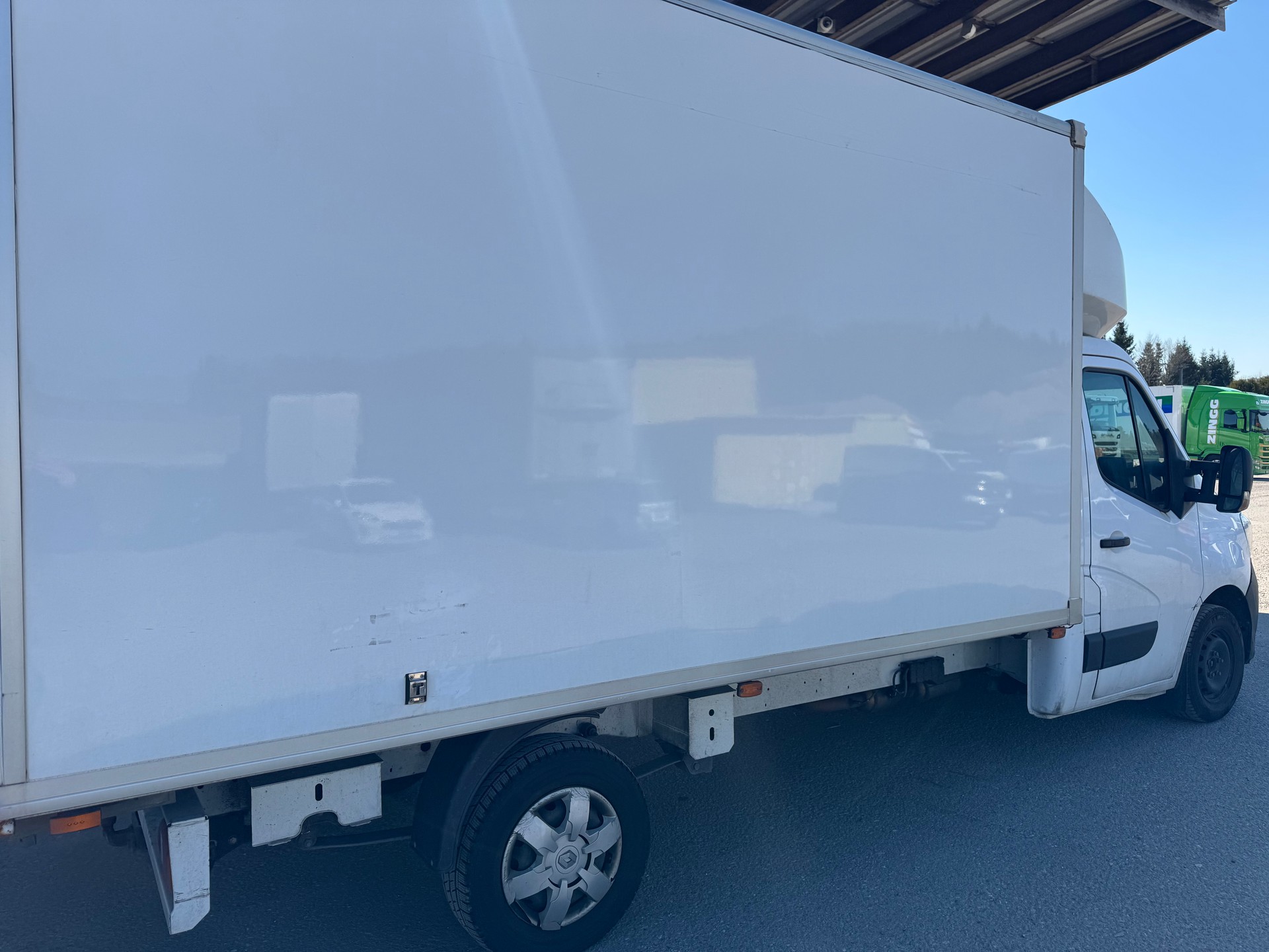 RENAULT Master T35 ENERGY 2.3dCi 145 L3 Grand Volume-image-4