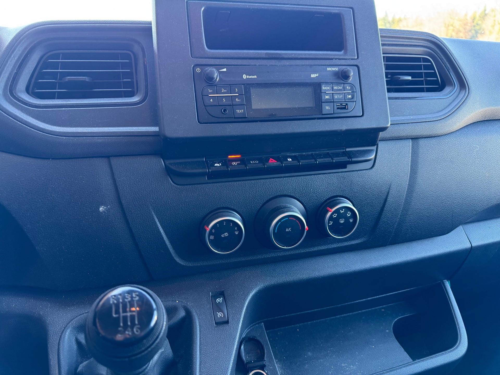 RENAULT Master T35 ENERGY 2.3dCi 145 L3 Grand Volume-image-7